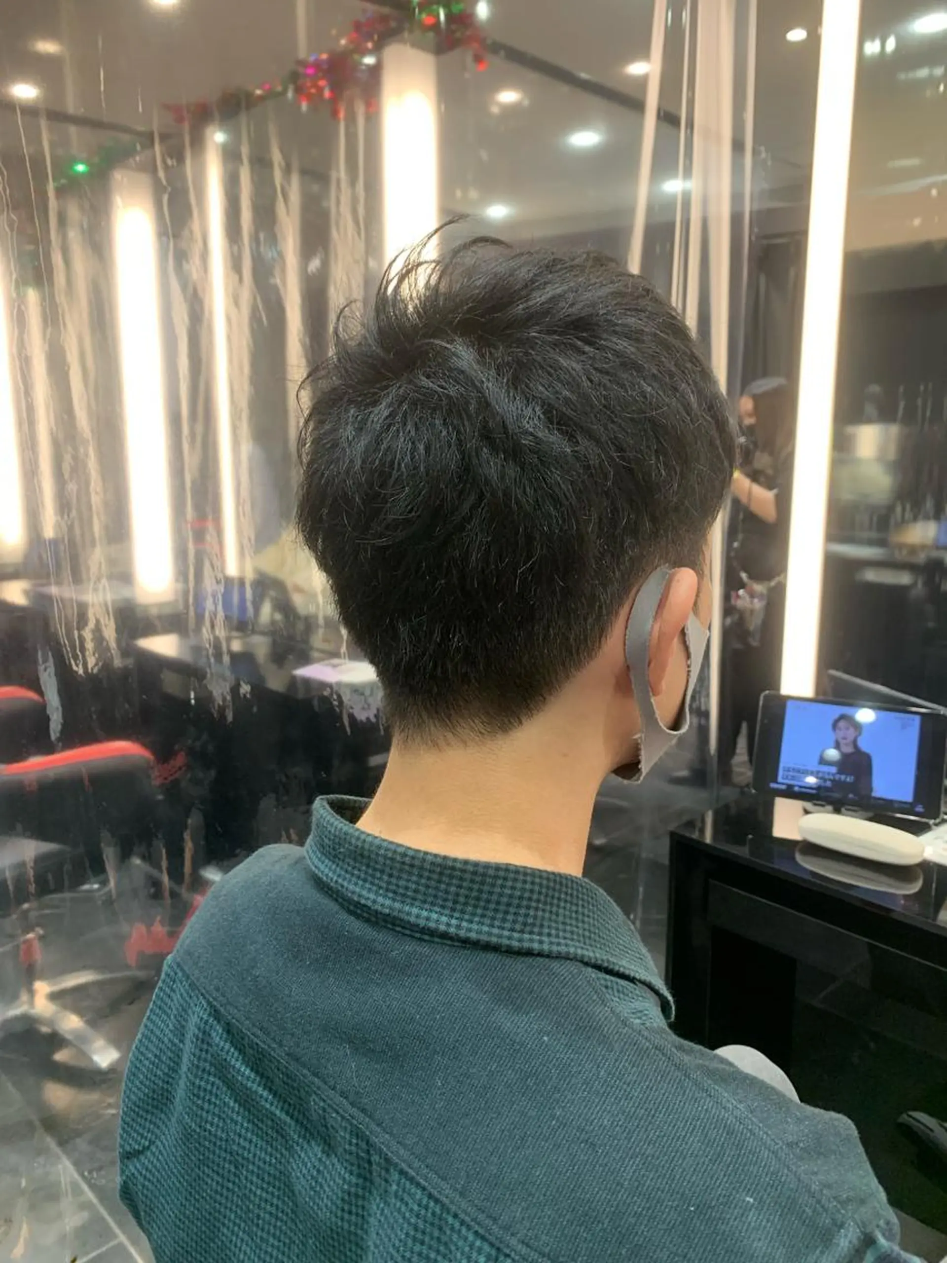 ショート メンズ 艶髪/白髪ぼかし ヘッドスパ/大野結菜のヘアスタイル