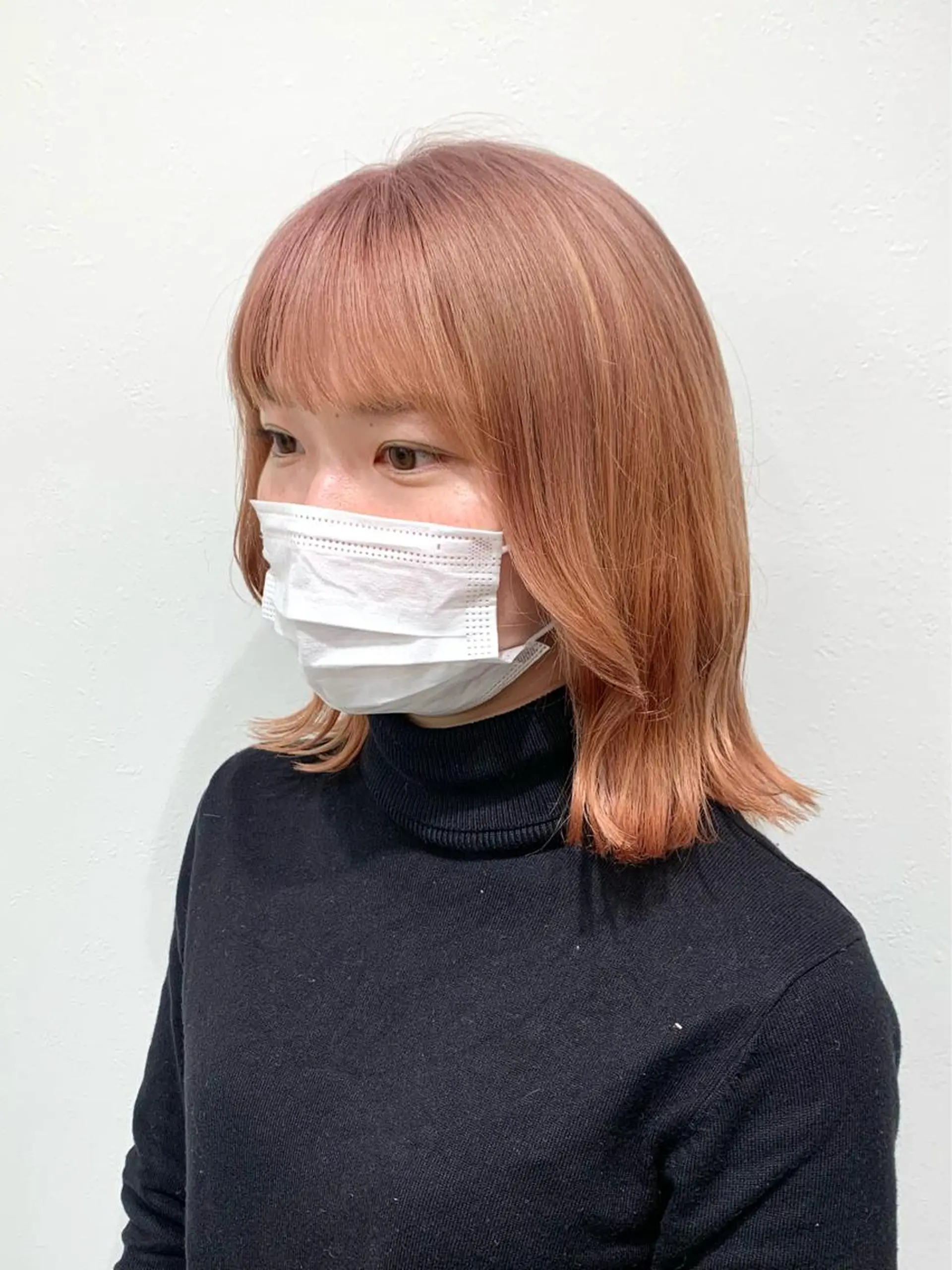 ミディアム カラー レイヤー ハイトーン 暖色⭐︎KANAKOのヘアスタイル