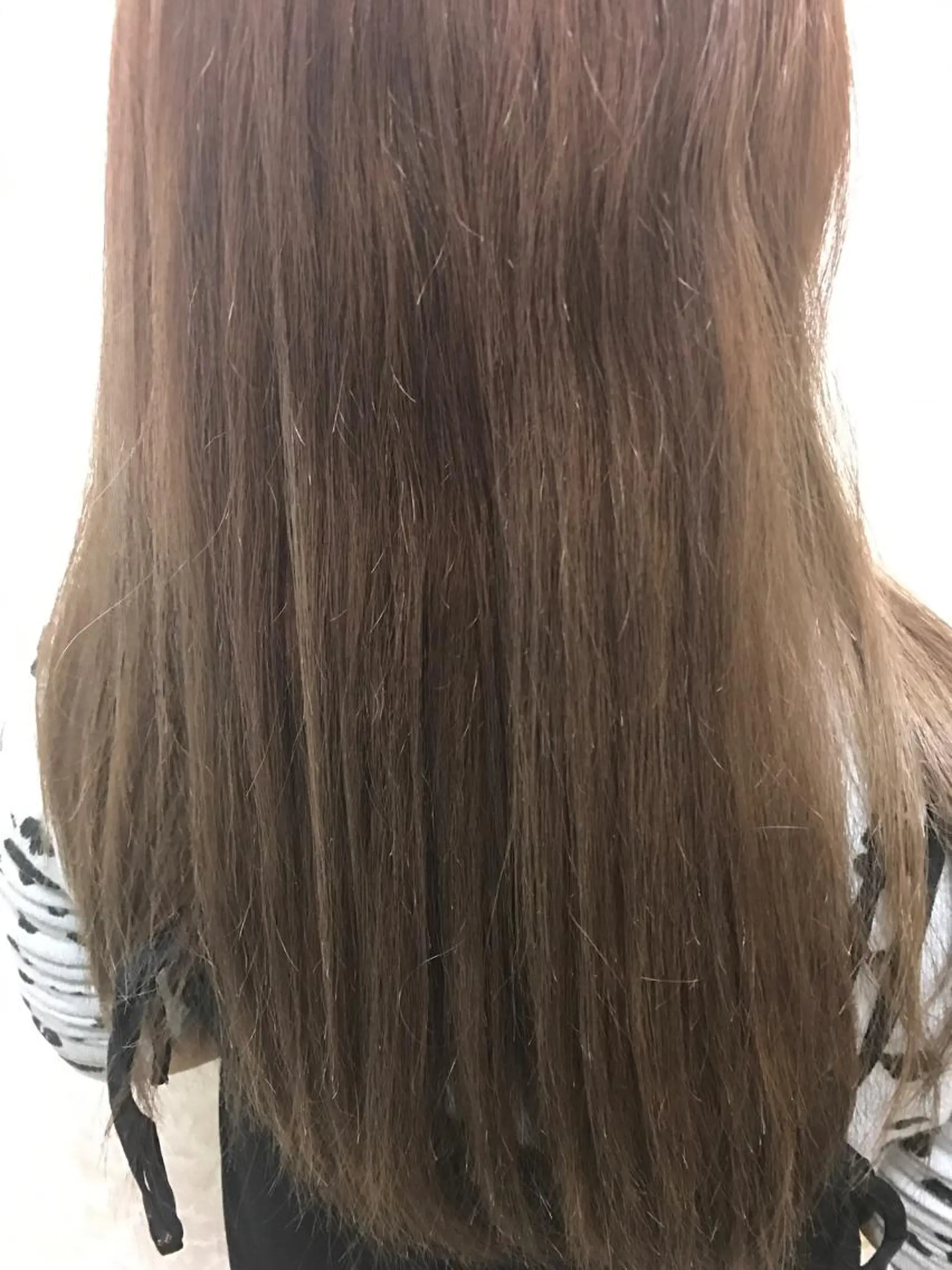 カラー ブリーチ/髪質改善/ レイヤー/YUTOのヘアスタイル