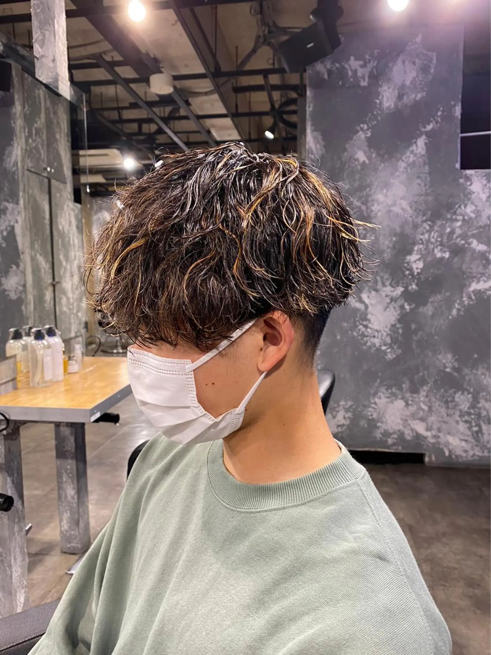 パーマ メンズ men's特化 値段以上の仕上がりにのヘアスタイル