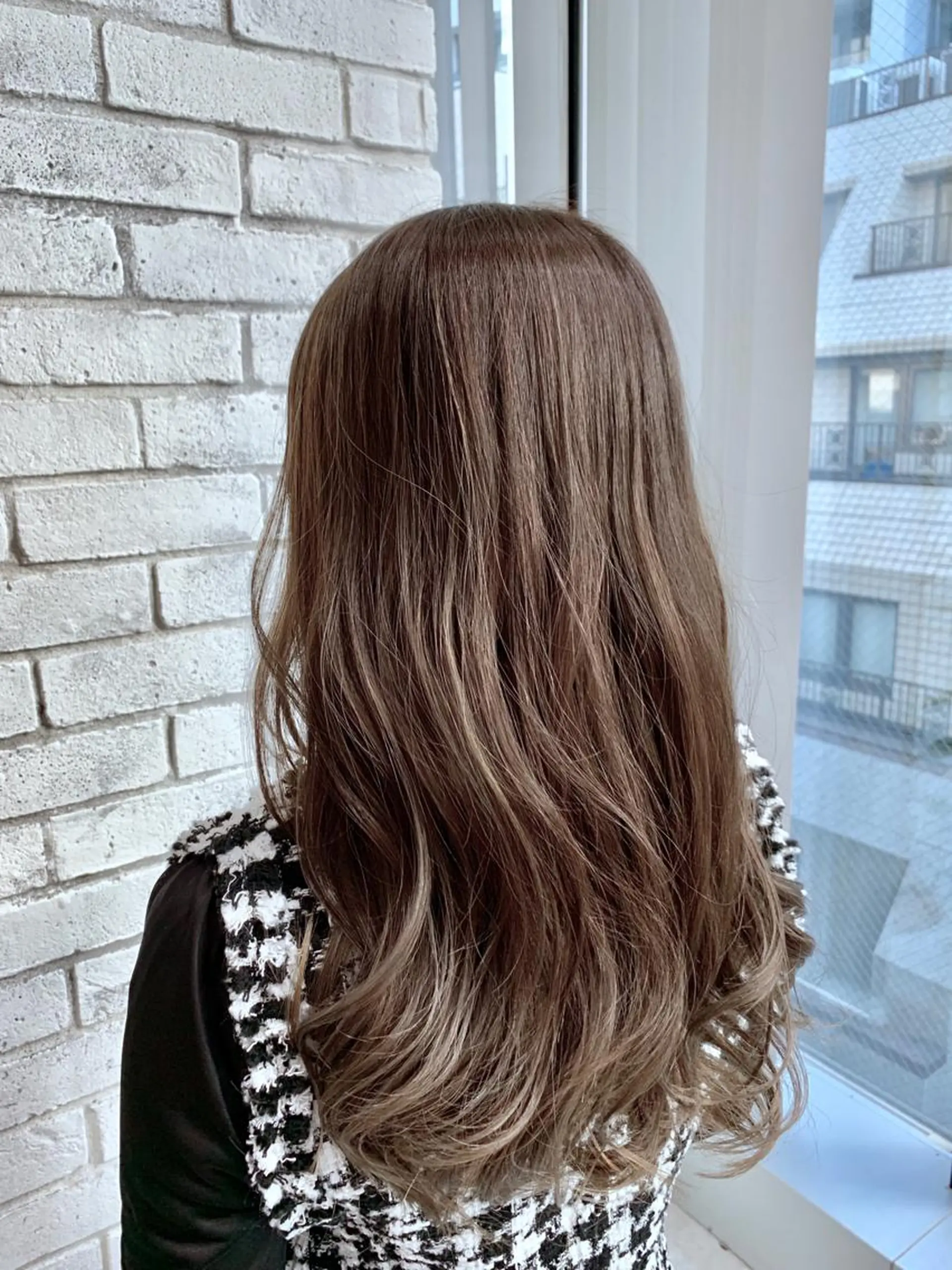 ロング カラー カット ヘアカラー トリートメント タワラ ソウタ Directorのヘアスタイル