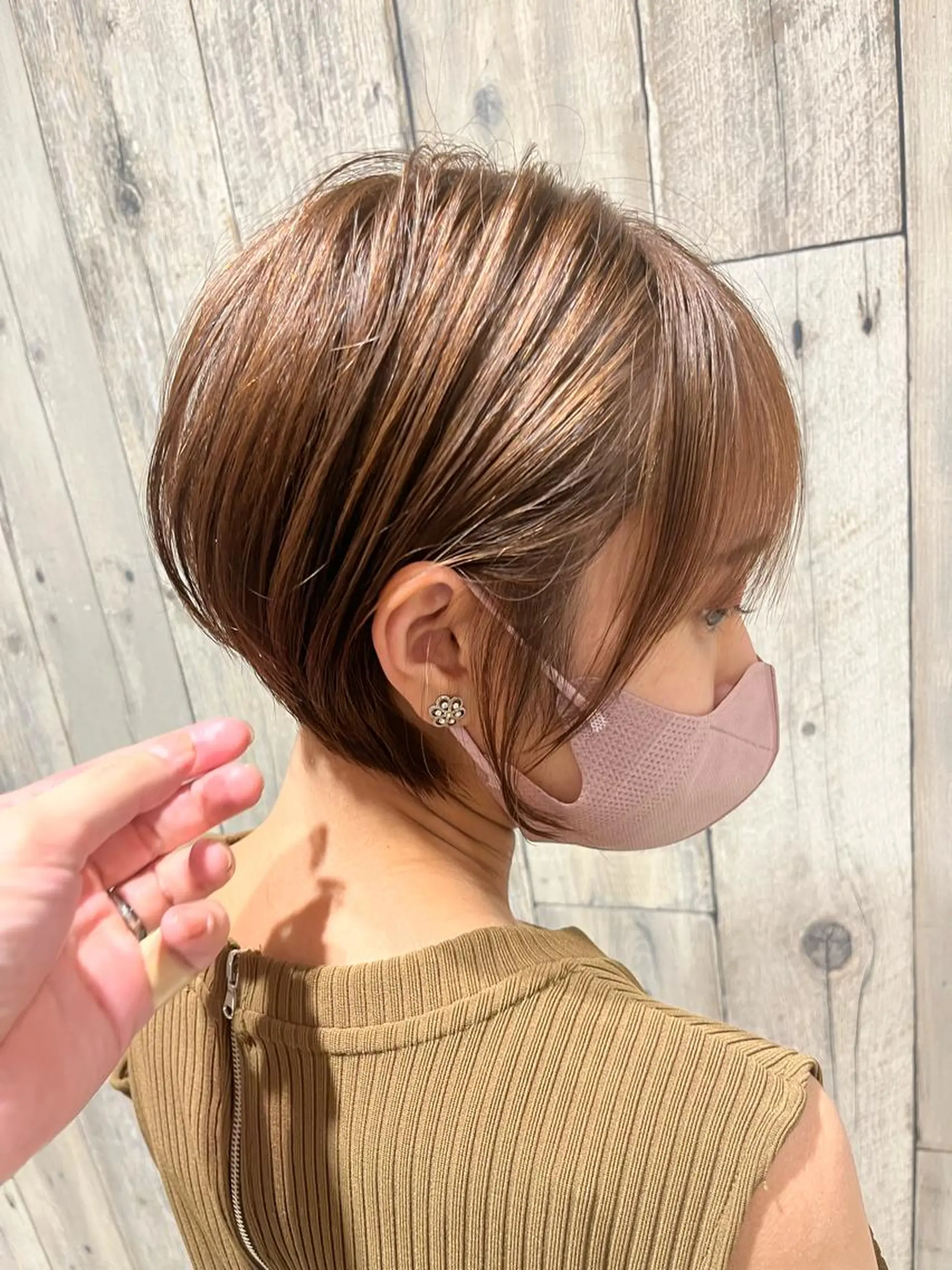 ショート 角田 雅行のヘアスタイル