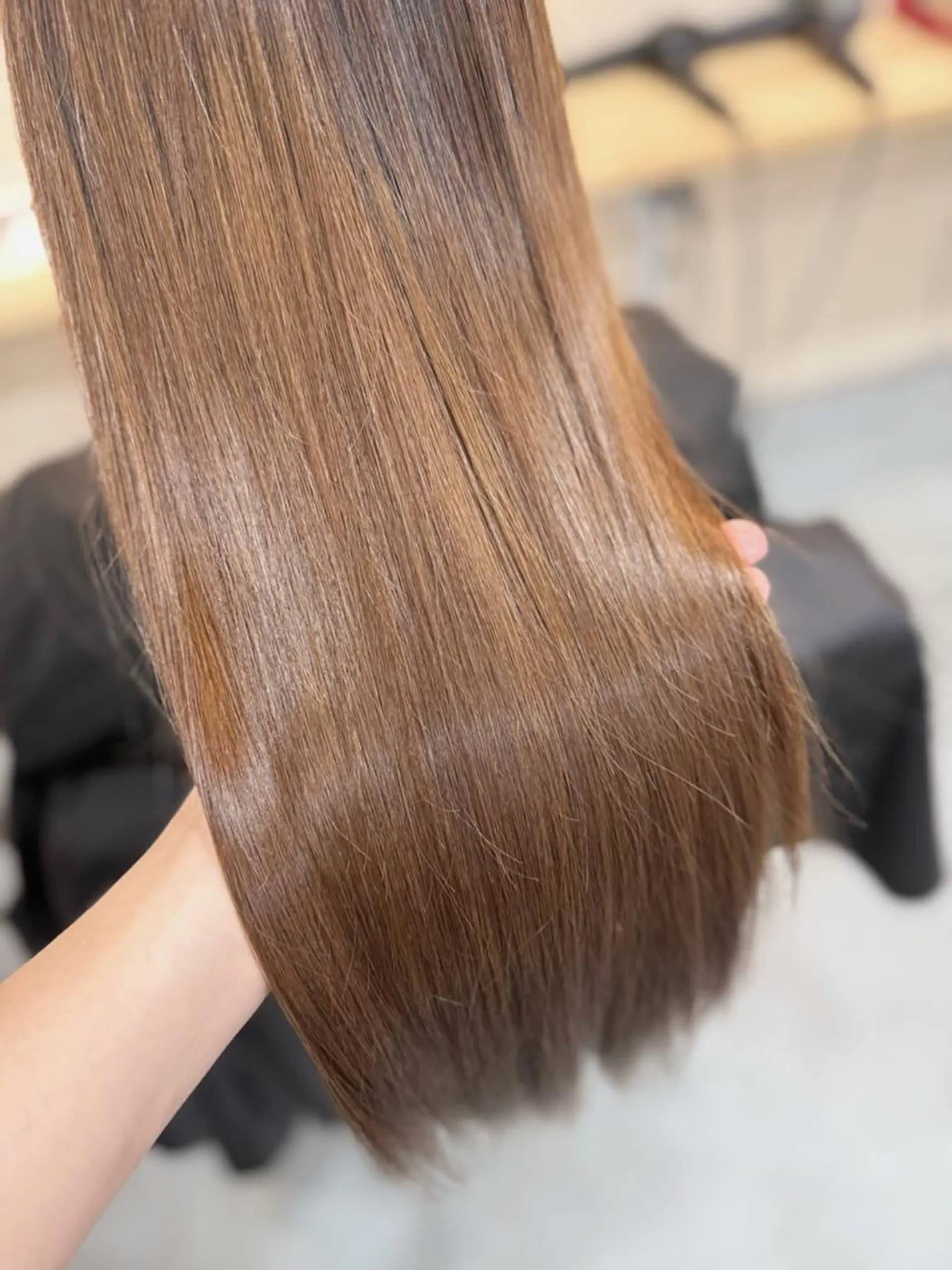 セミロング 髪質改善 トリートメント 縮毛矯正 トリートメント 切りっぱなしボブ/ 💫ボブレイヤーのヘアスタイル