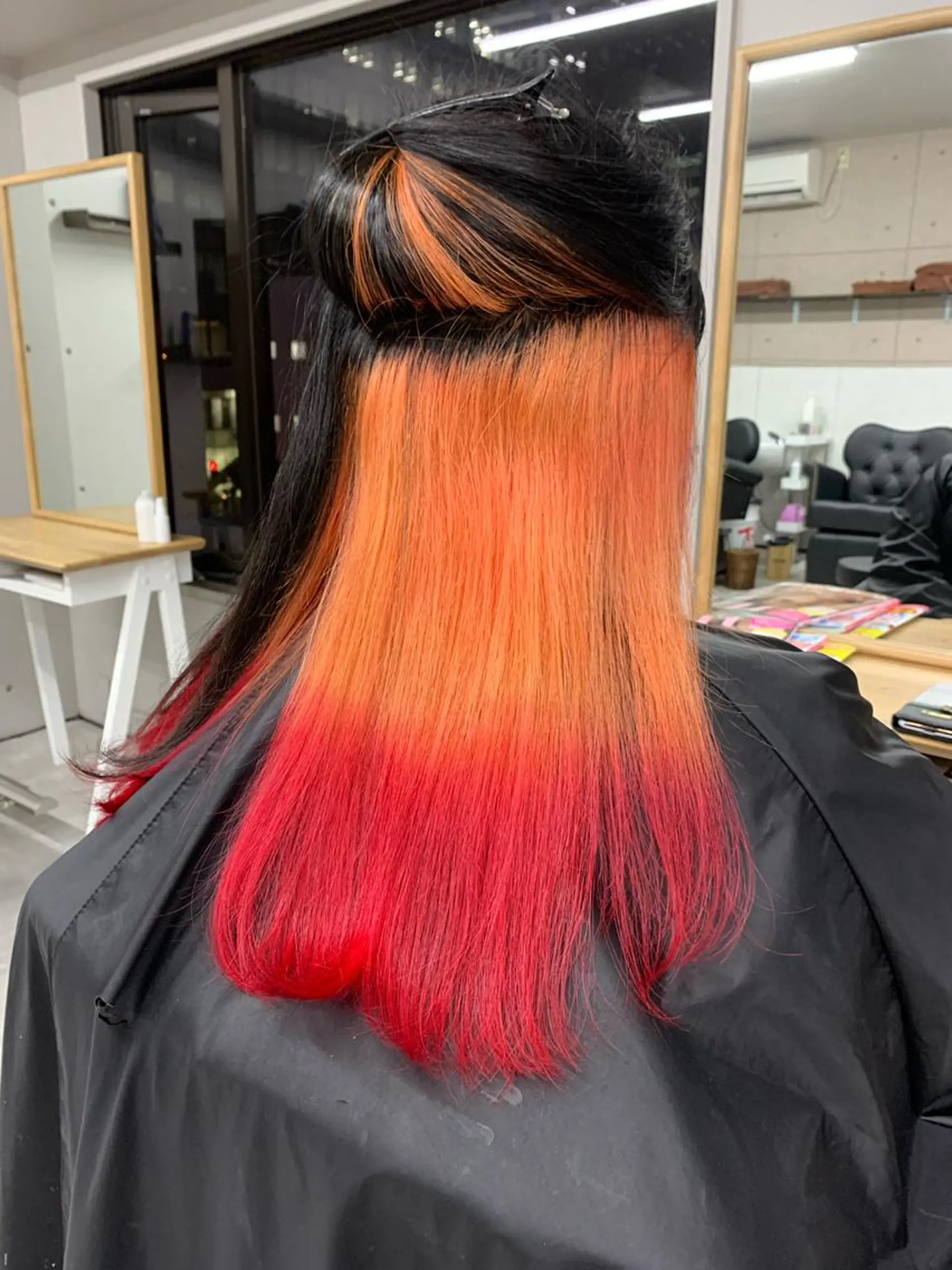 ロング カラー 吉田 聡一のヘアスタイル