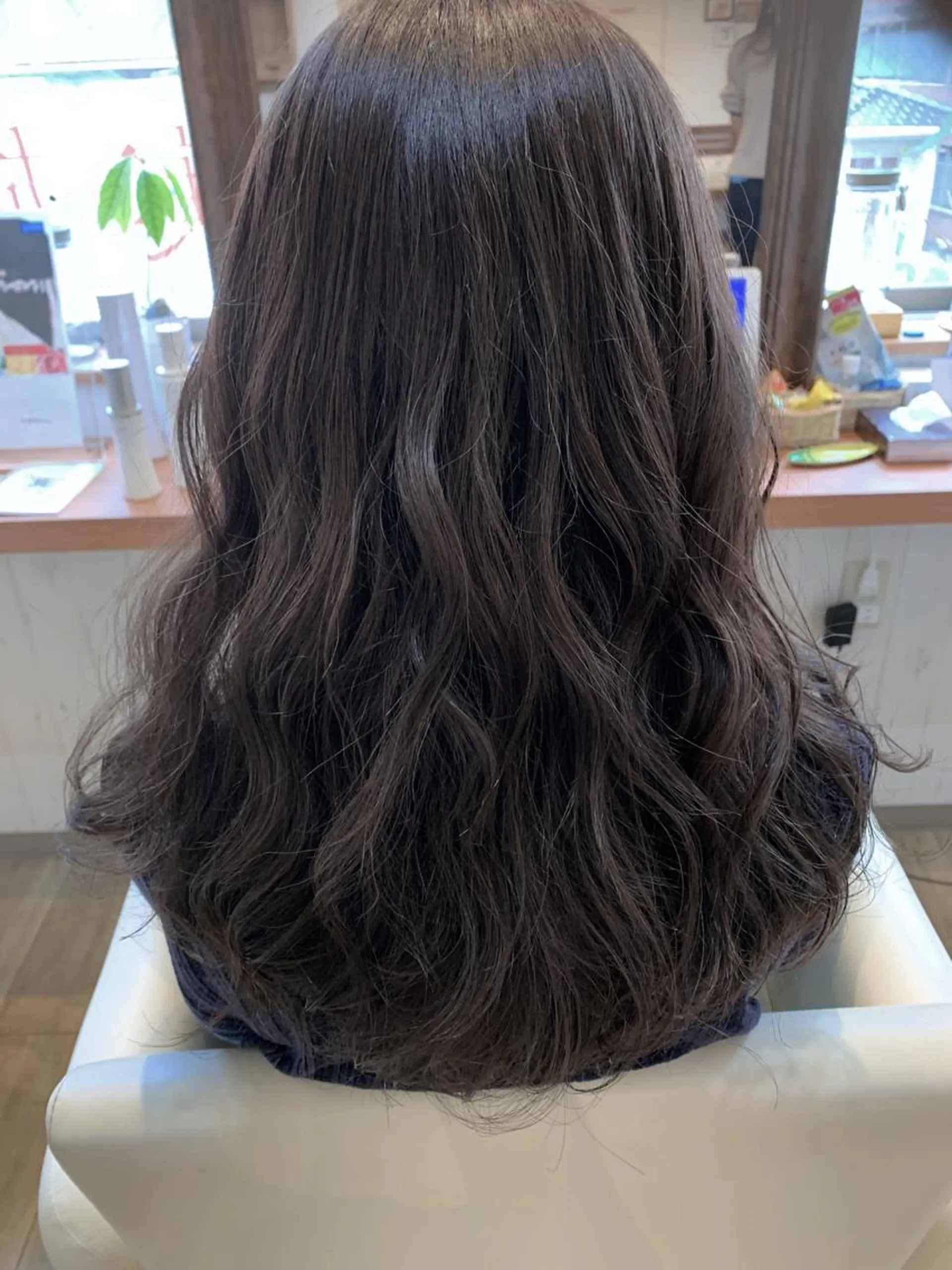 セミロング ショートボブ ボブ 外国人風カラー ハイライト 髪質改善 トレンドパーマ 加藤菜月のヘアスタイル