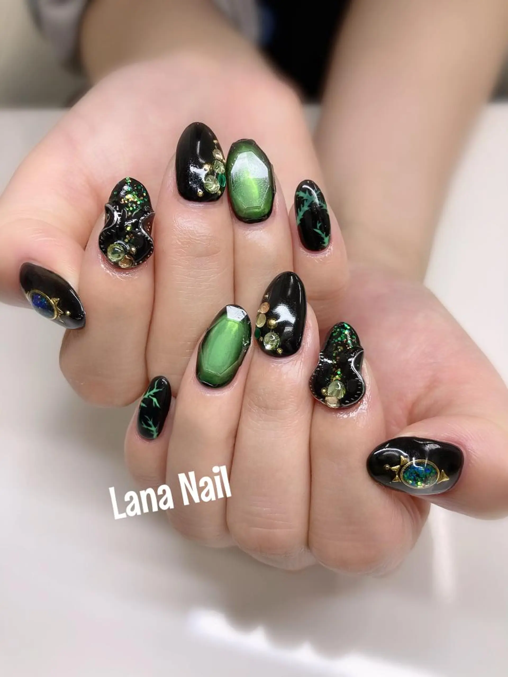 ネイル ジェルネイル Lana Nailのネイルデザイン