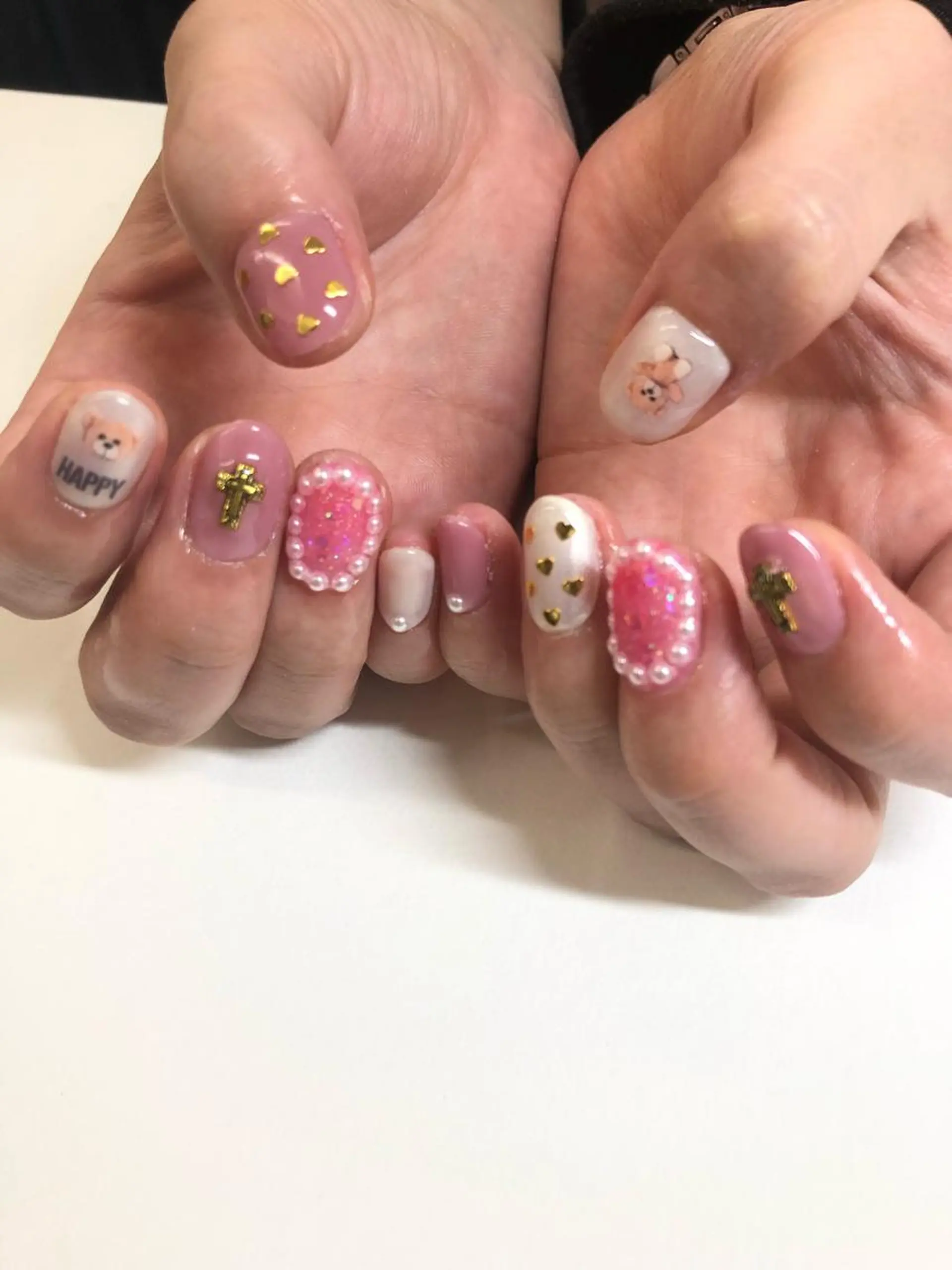 ネイル ハンドネイル フットネイル Minami 🍓のネイルデザイン