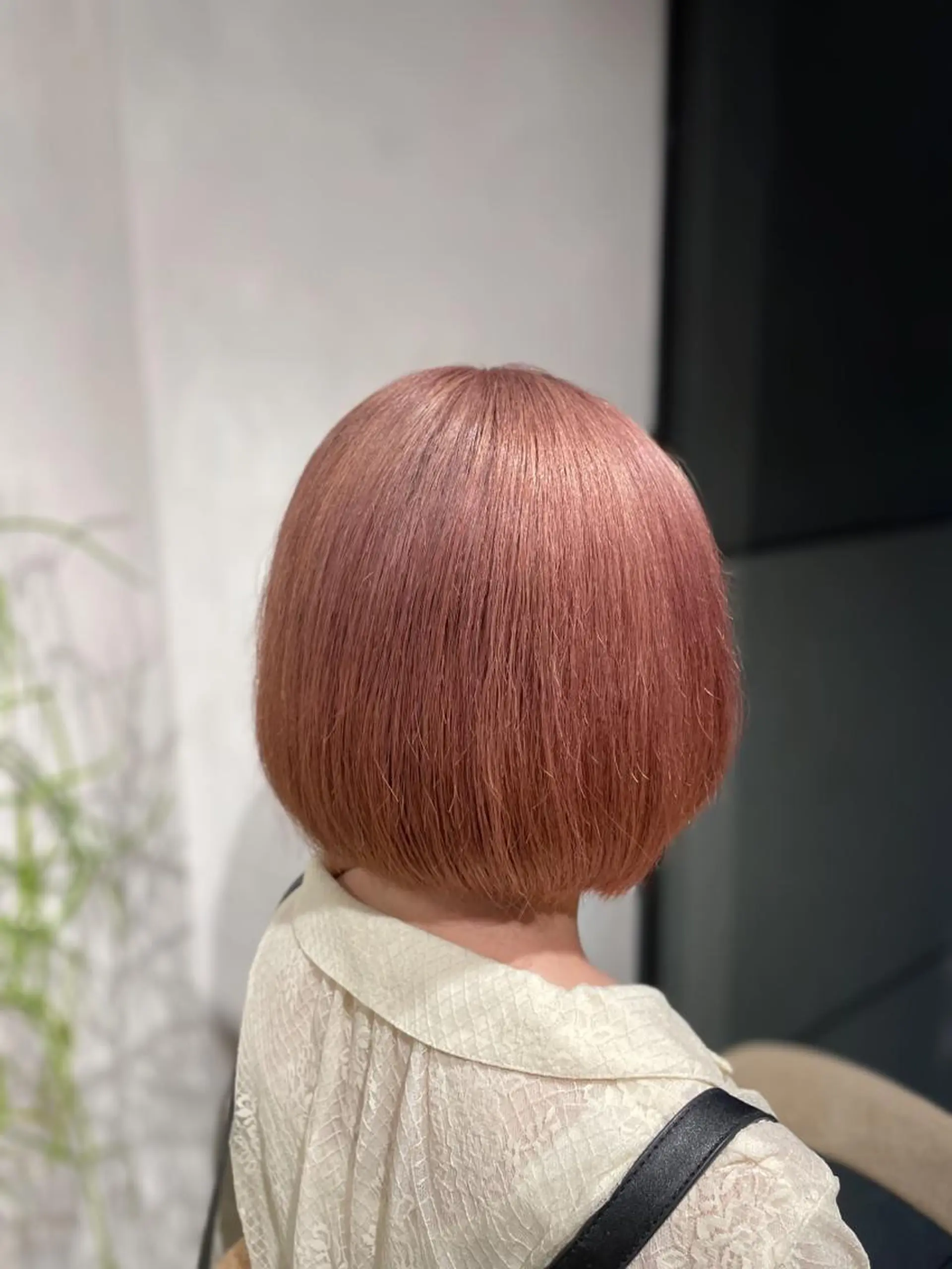 ショート カラー ベージュカラー ブリーチ ピンクカラー ピンクベージュ 🔷ダブルカラーハイ トーン🔷櫻井走のヘアスタイル