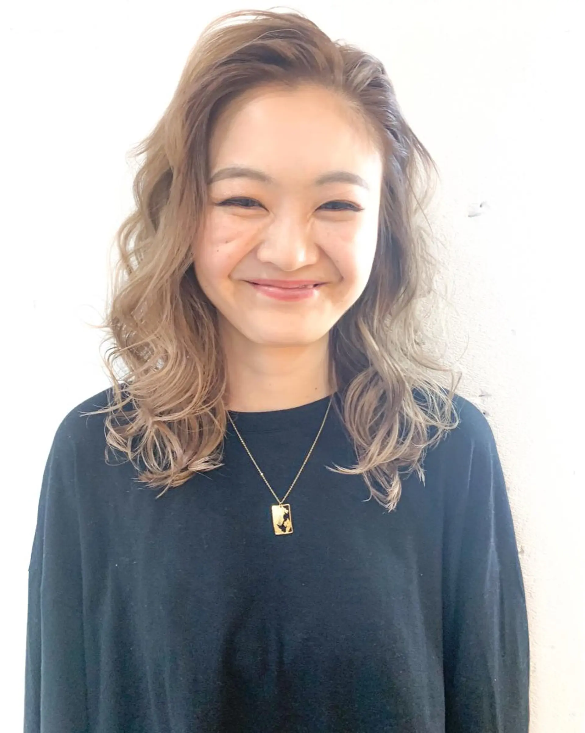 ミディアム ヘアカラー トリートメント ショート✨ボブ✨代表 新田見美仁のヘアスタイル