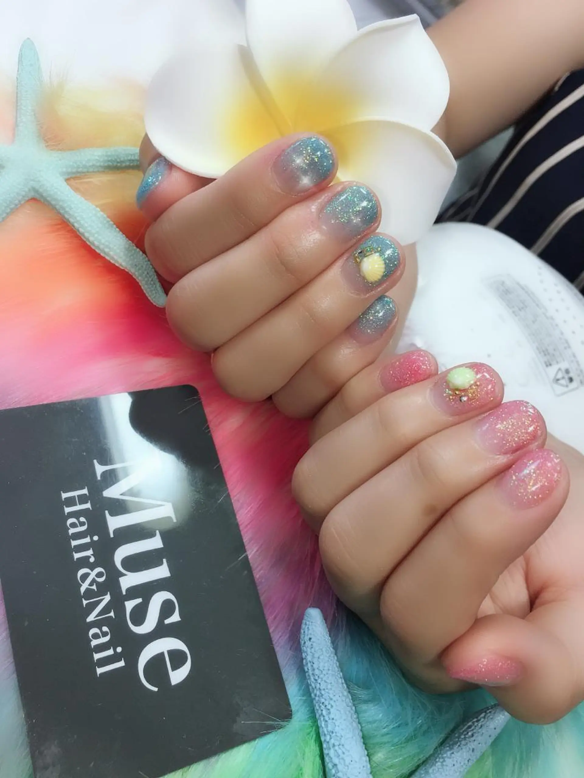 ネイル ラメ(グリッター) ラメグラデーション 隠れ家一戸建て金町 HIROMI 葛飾区のネイルデザイン