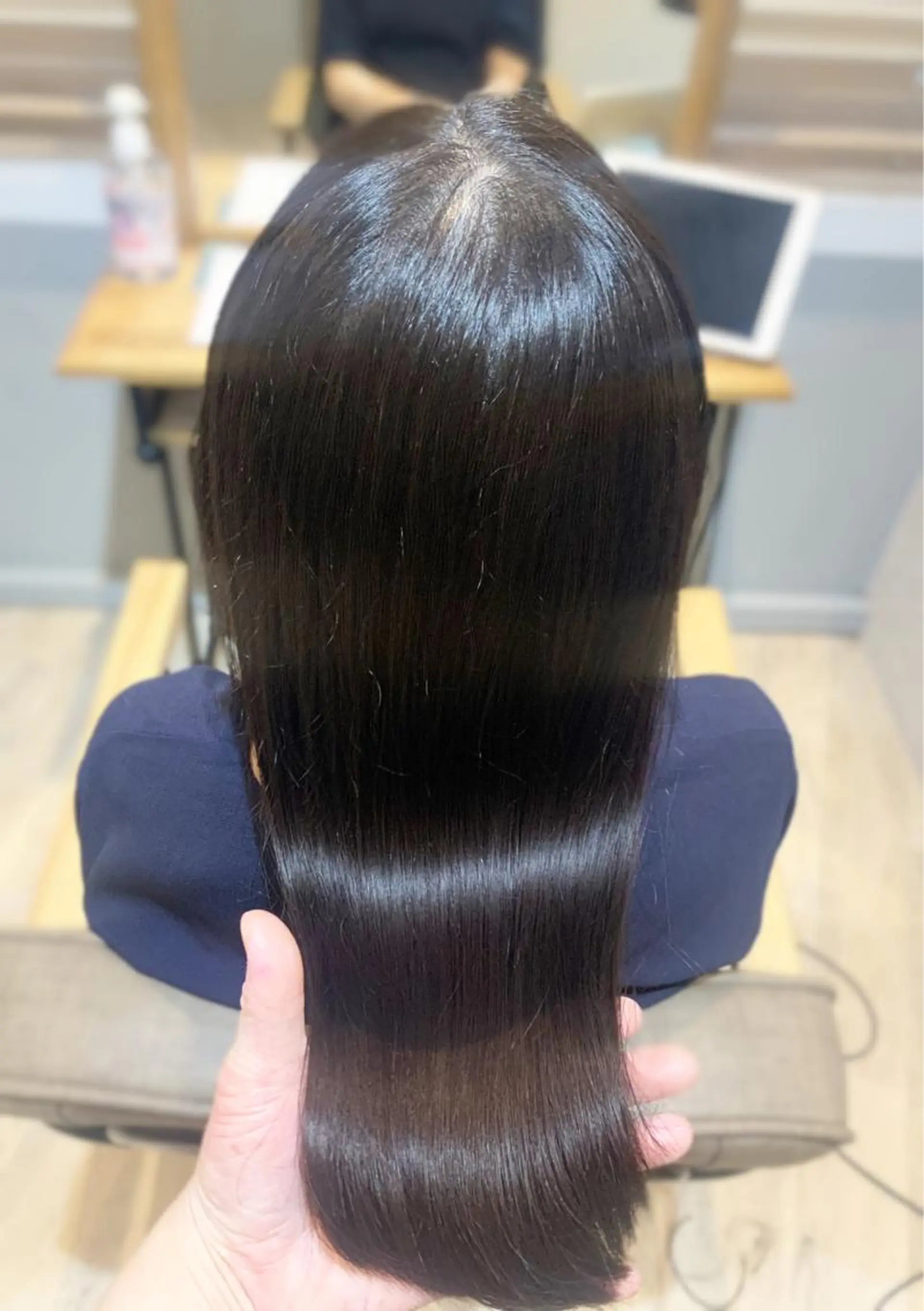 セミロング カット トリートメント O maikoのヘアスタイル