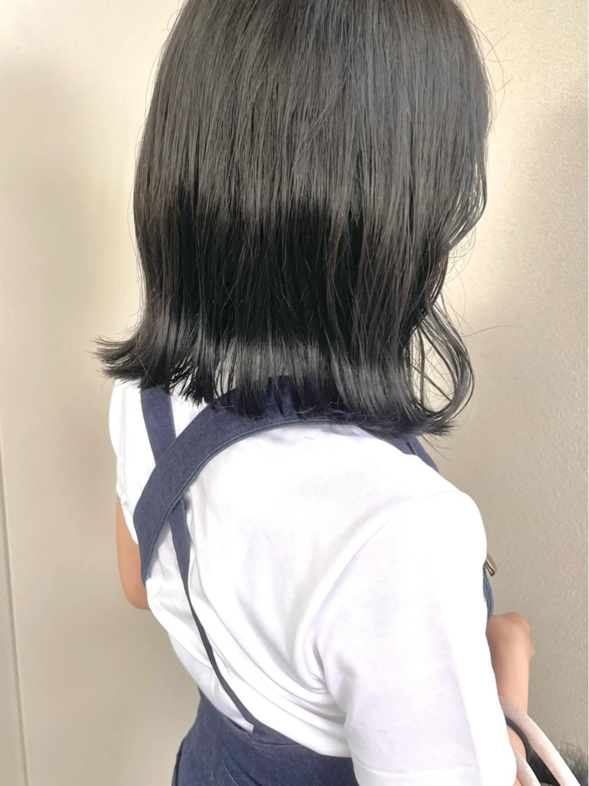 ミディアム カラー ヘアアレンジ メンズ似合わせ🪞 副店長 kotoriのヘアスタイル