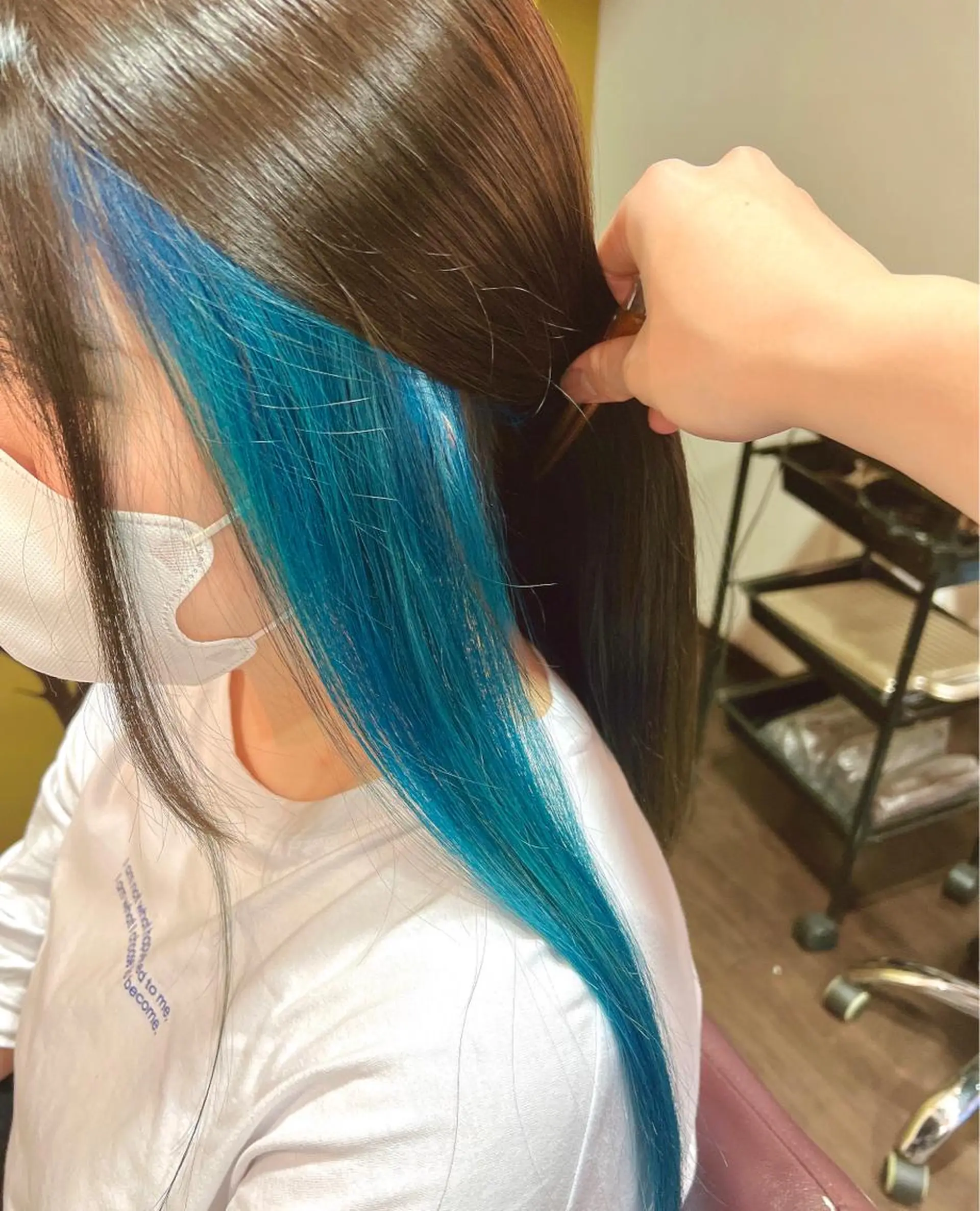 ロング カラー ブリーチ ブルーカラー ケアブリーチ イヤリングカラー 💎透明感カラー特化 💎TAISEIのヘアスタイル