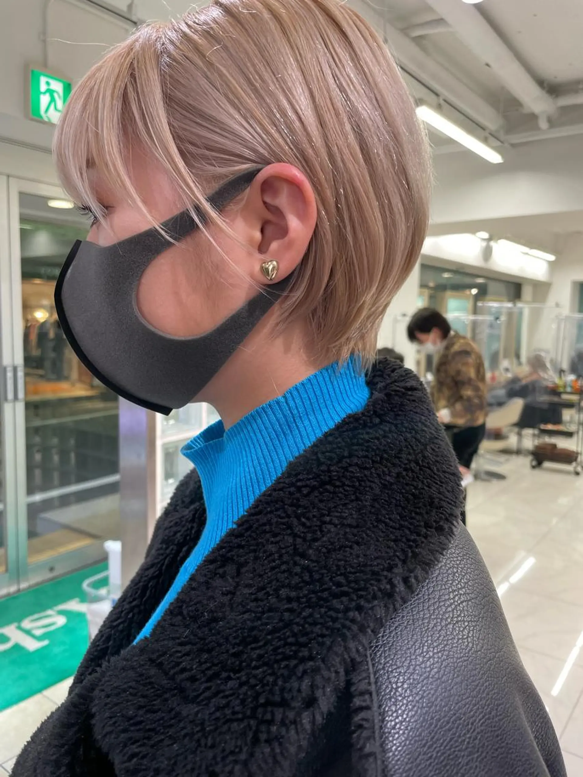 ショート カラー ヘアカラー 福島成美/髪質改善 縮毛矯正/カラーのヘアスタイル