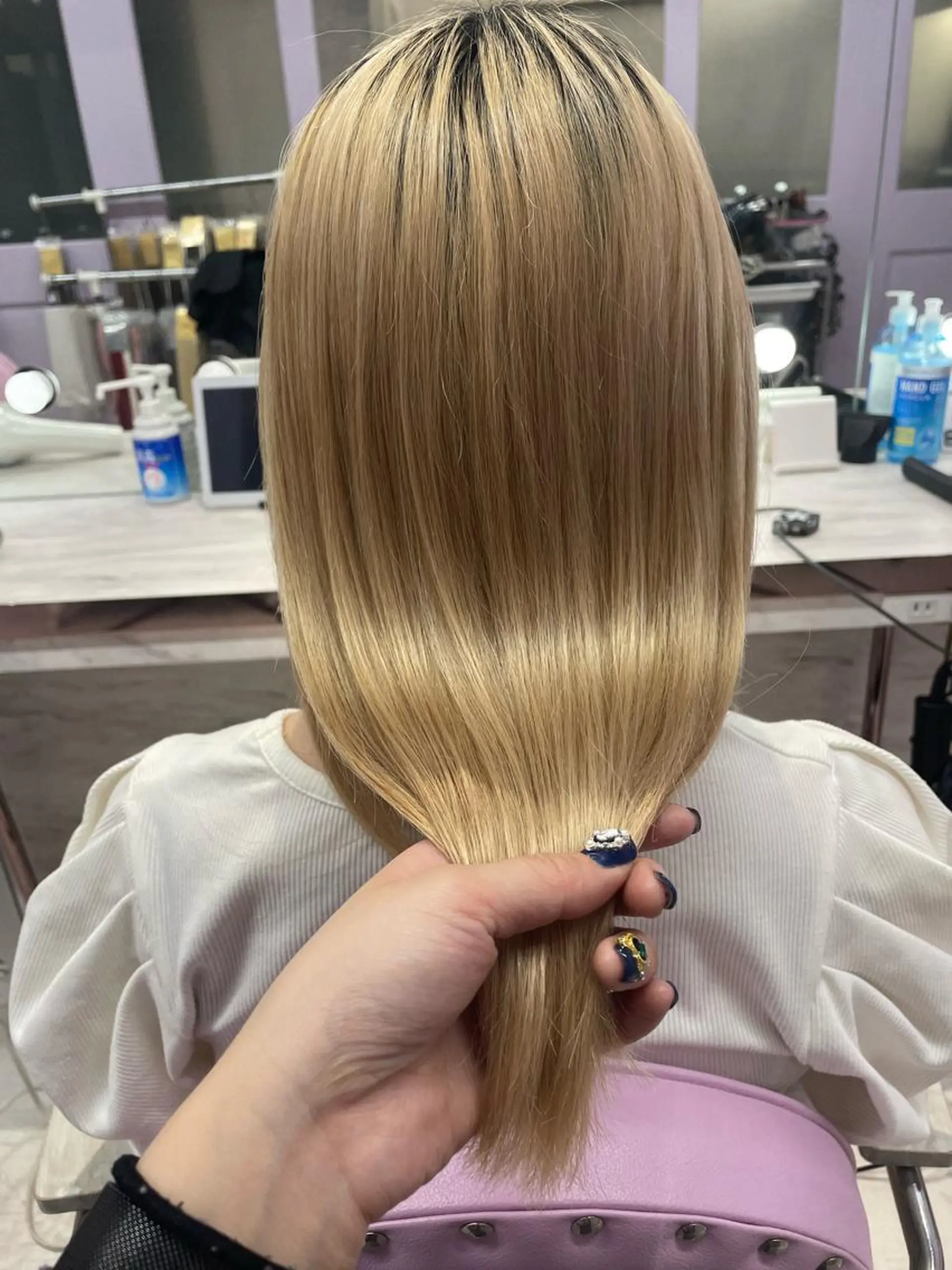 セミロング トリートメント Cielro/ダブル カラー/西田咲希のヘアスタイル