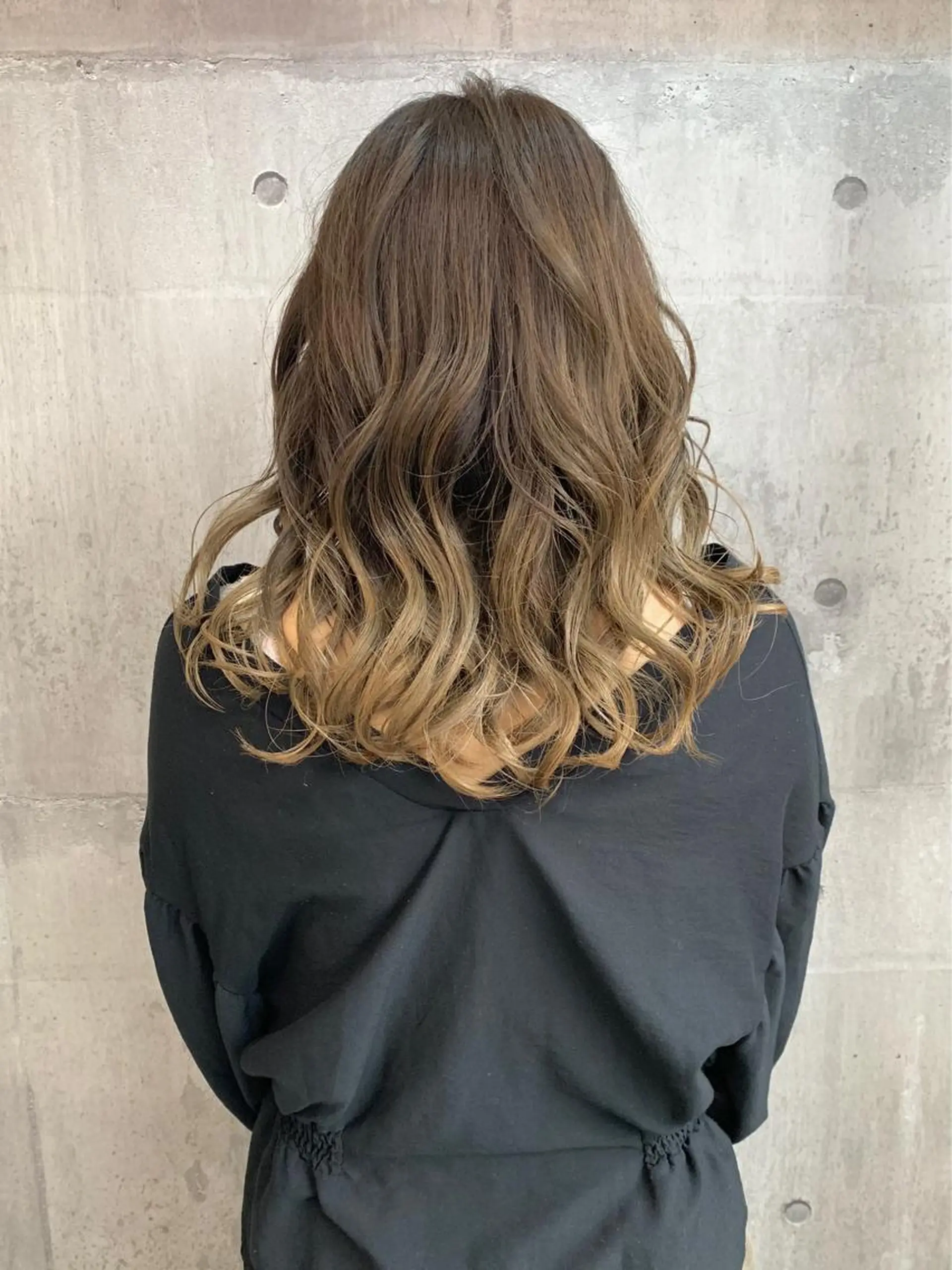 セミロング 小関 茅里のマツエク・マツパデザイン