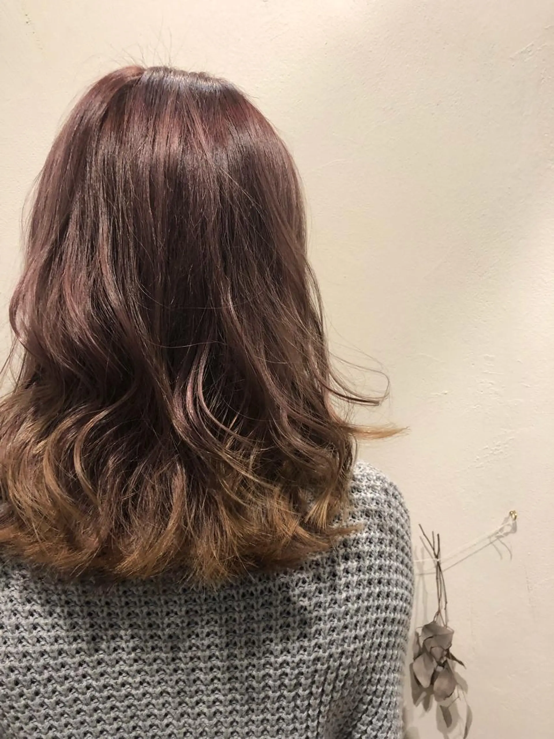 ミディアム カラー soi 🩵AYAKOのヘアスタイル