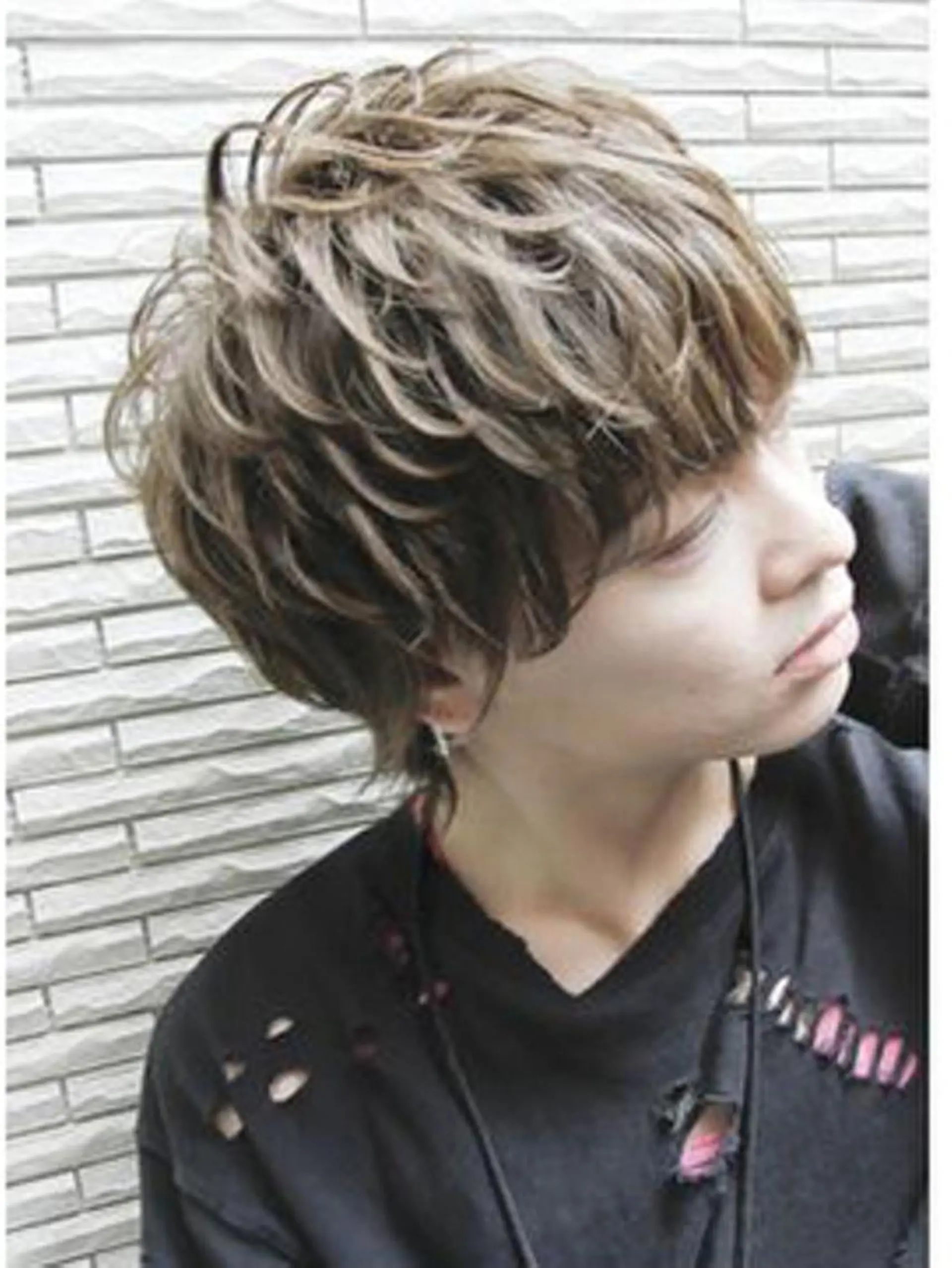 ミディアム メンズ フェザーパーマ/ ダブルカラー/藤田のヘアスタイル