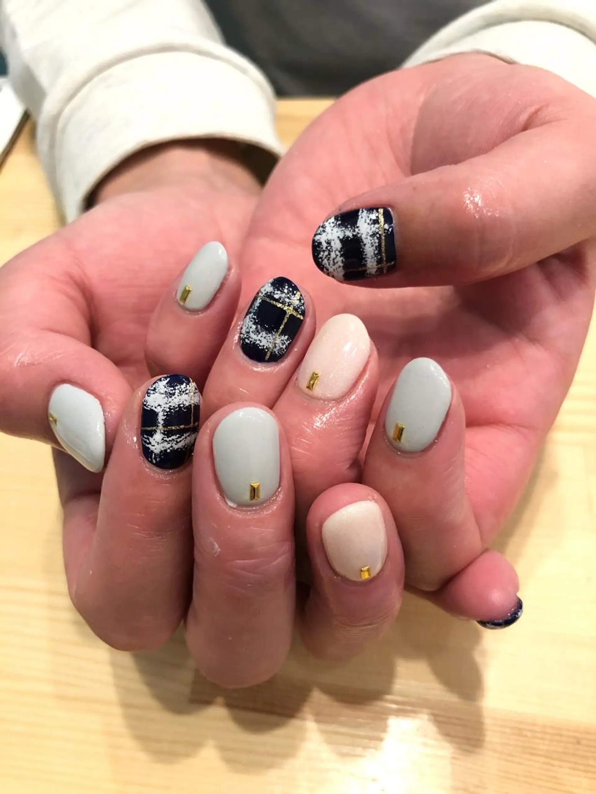 ネイル ハンドネイル NAIL Alaia 𓇼のネイルデザイン