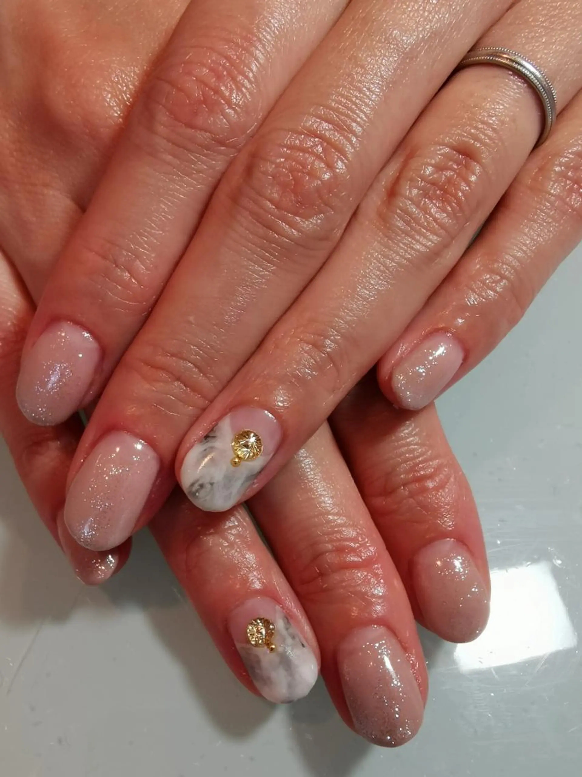 ネイル 大理石ネイル(マーブル) 人気エリア💖完全個室【ルリエ】所属・ネイルサロン Lelienルリエのネイルデザイン