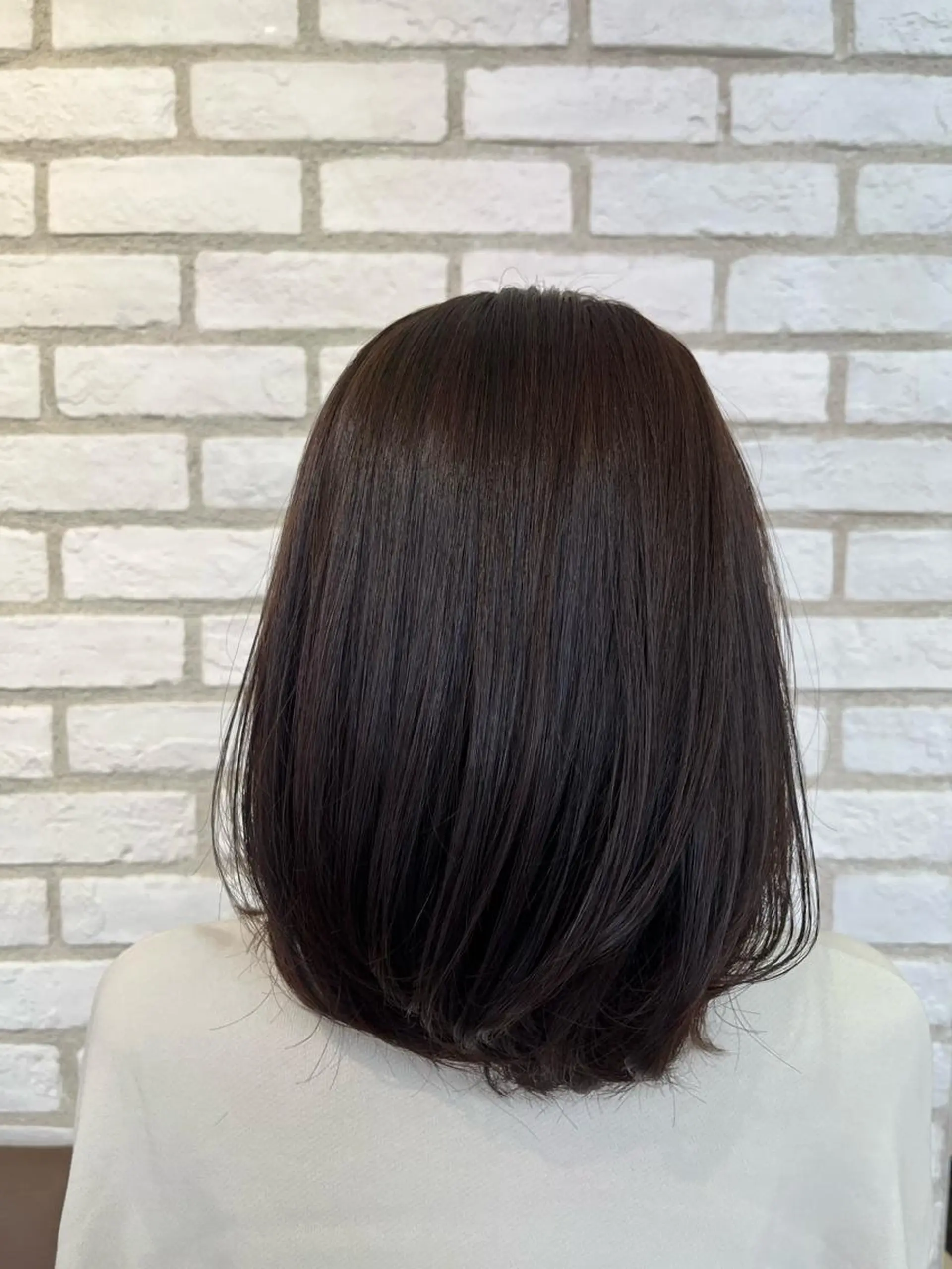 ミディアム ツヤ髪カラー💎 佐藤あきのヘアスタイル