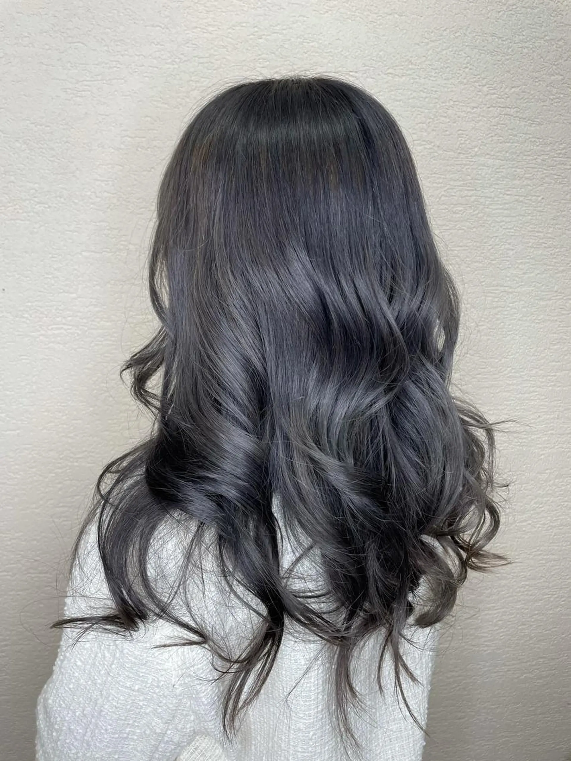 ロング カラー シルバー ホワイトシルバー カット ヘアカラー トリートメント ❣️モードケイズ塚口 和田一将のヘアスタイル