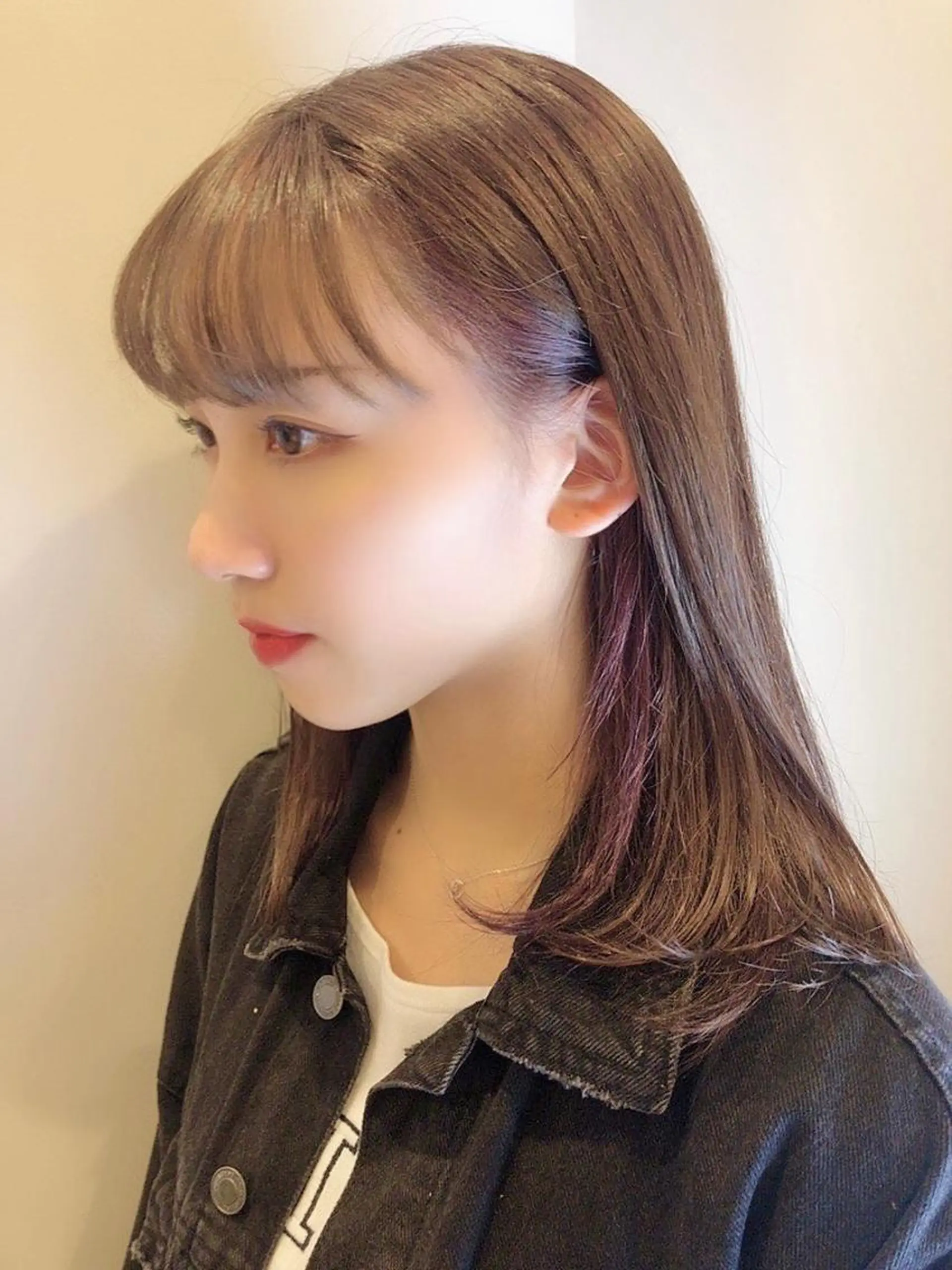 ミディアム カラー ベージュカラー パープルカラー カット 縮毛矯正 トリートメント マンツーマン/透明感 foi hairのヘアスタイル