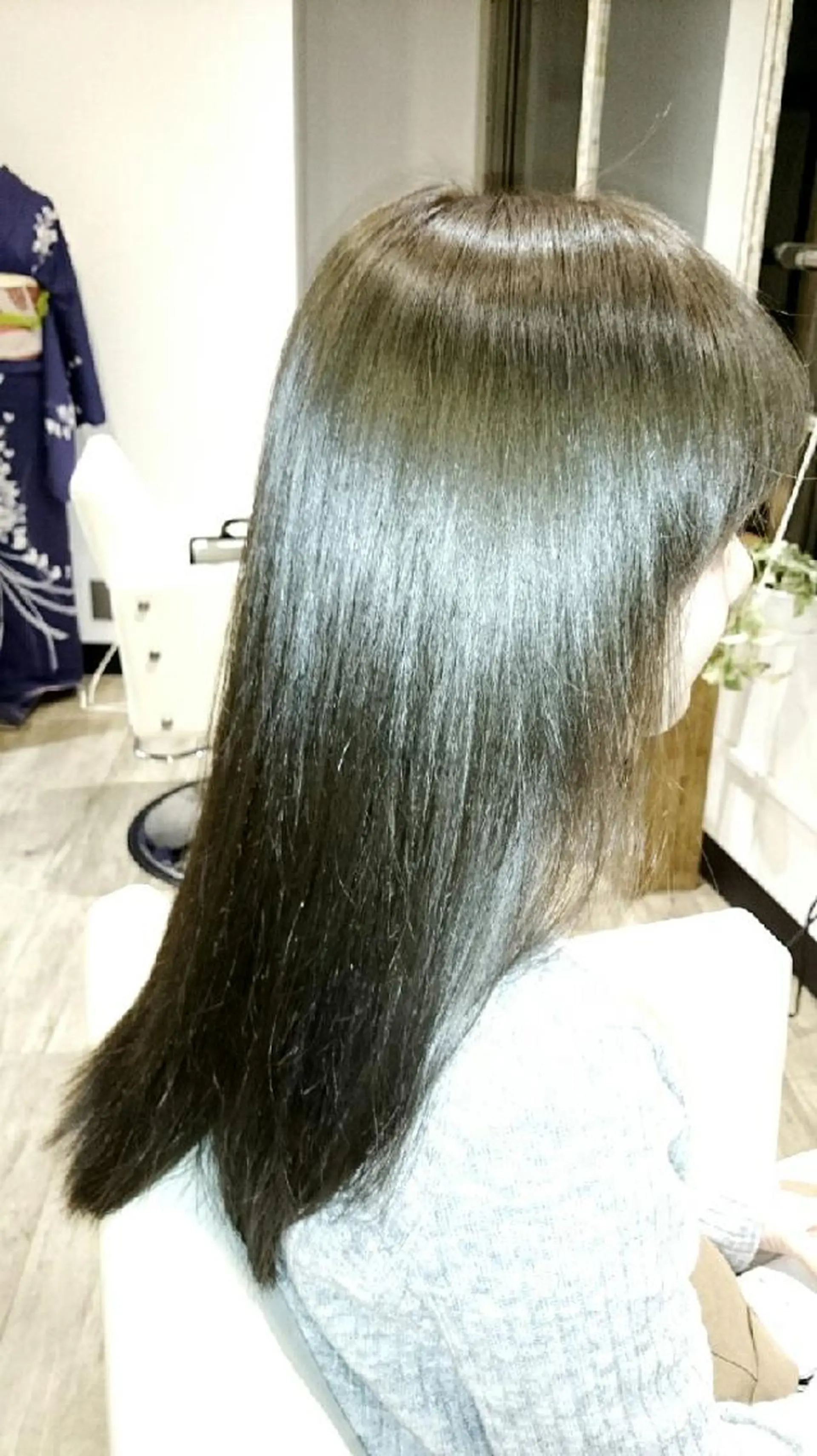 カラー ミディアム SAI hairgardenのヘアスタイル