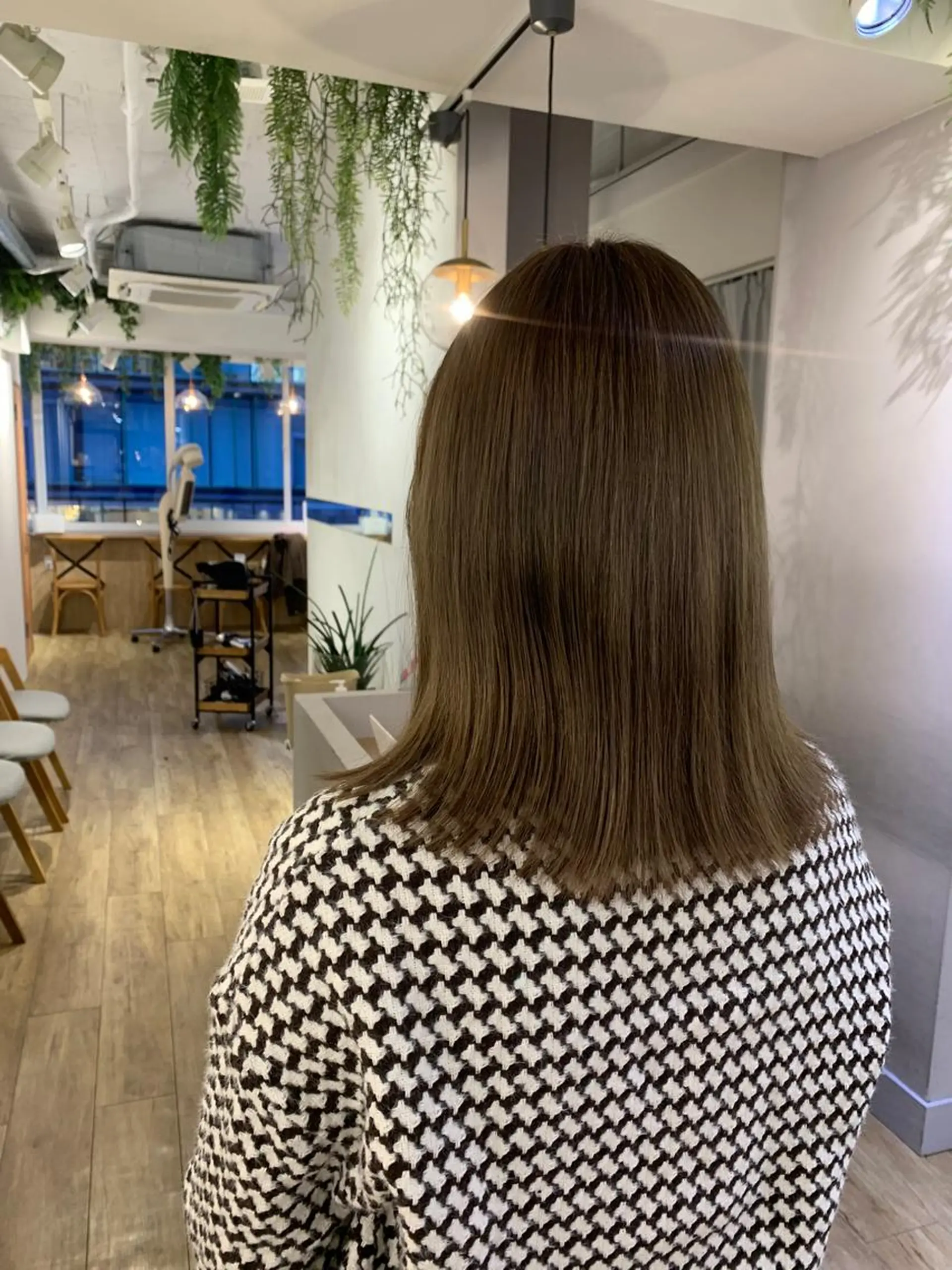 ミディアム カラー 詩織/パーマ /代官山のヘアスタイル