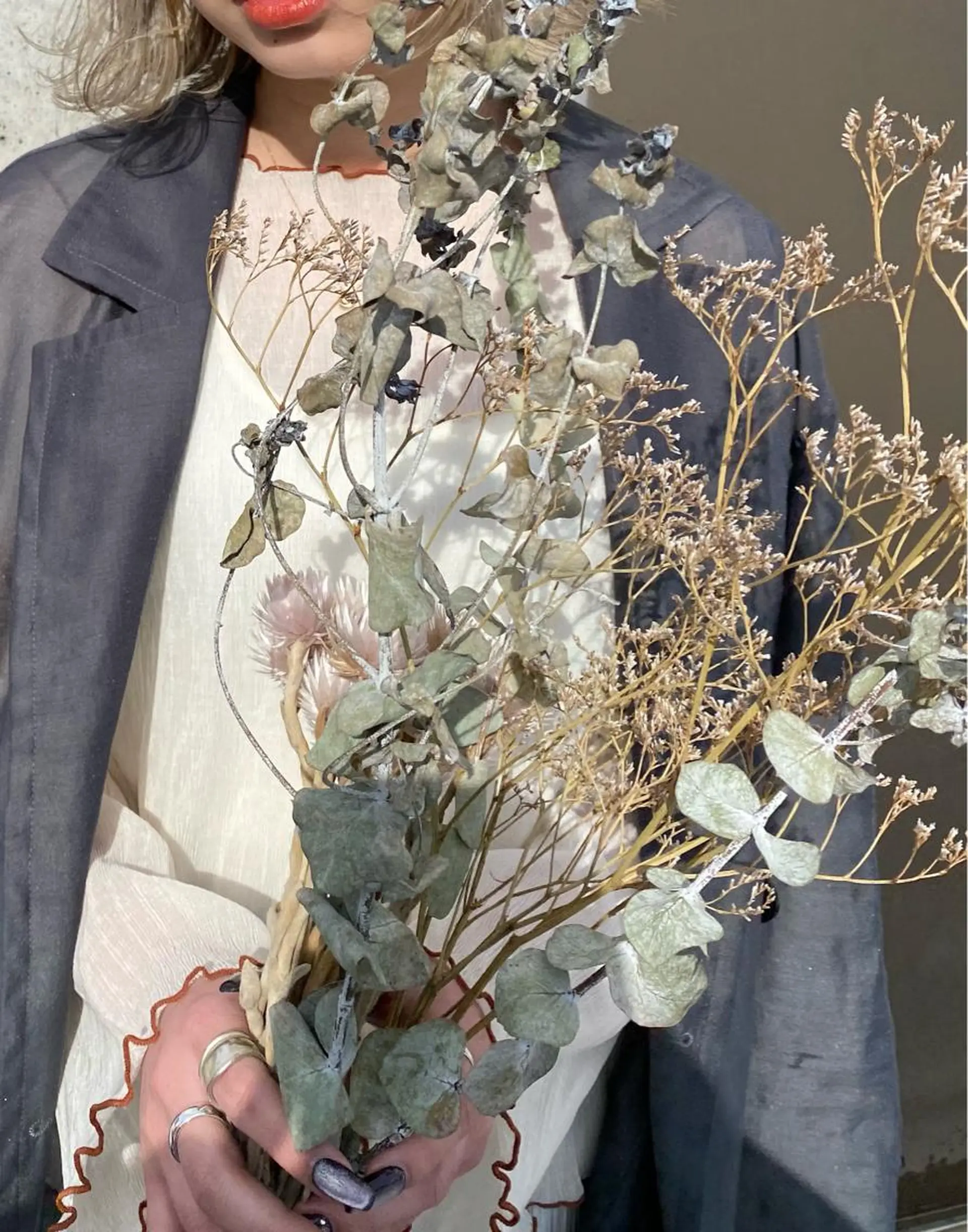 ミディアム 立野 希沙のヘアスタイル