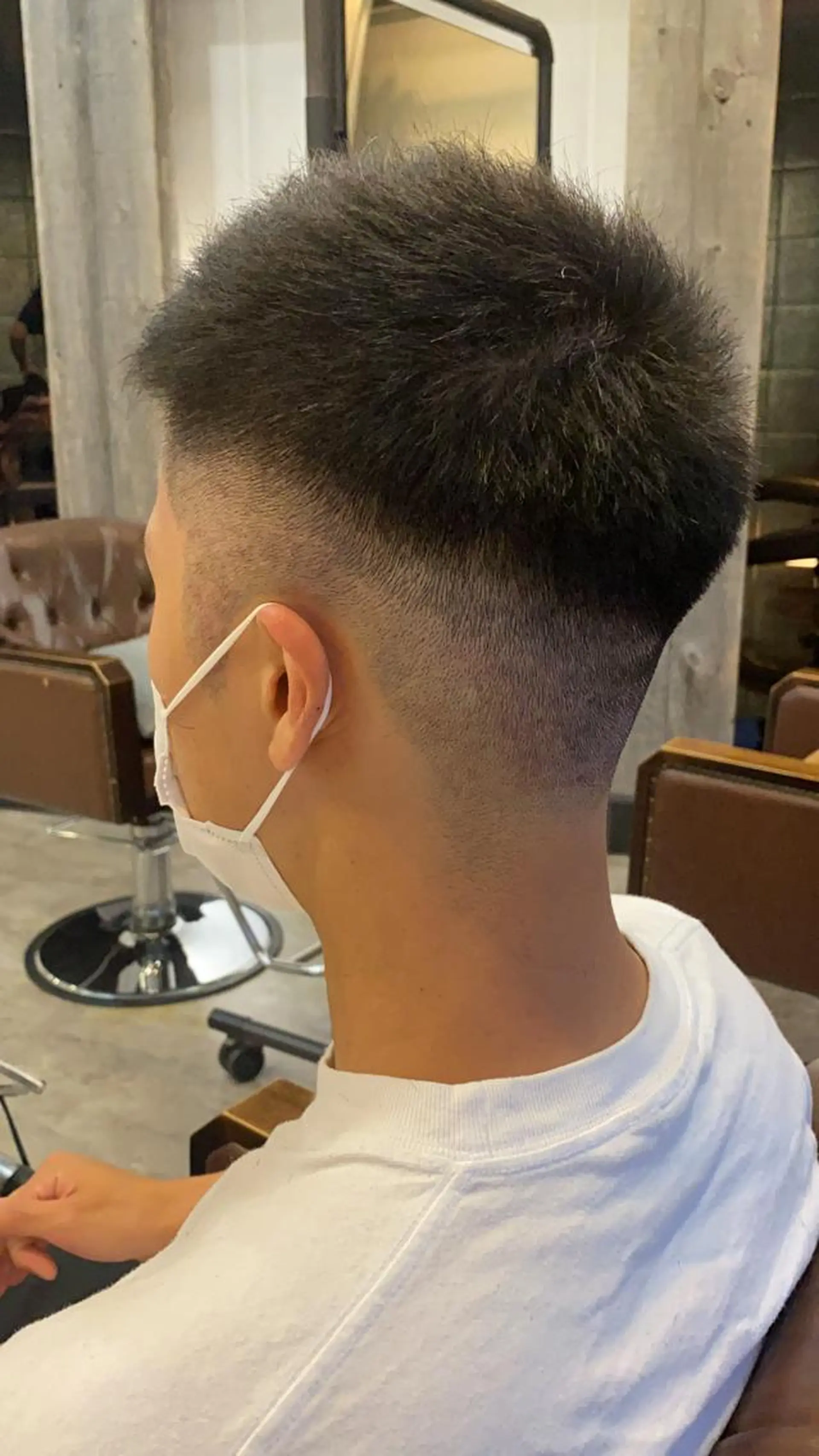 ショート メンズ フェードカット カット ヘッドスパ ヘアセット 🟢NEGi🟣 🫧髪質改善のヘアスタイル