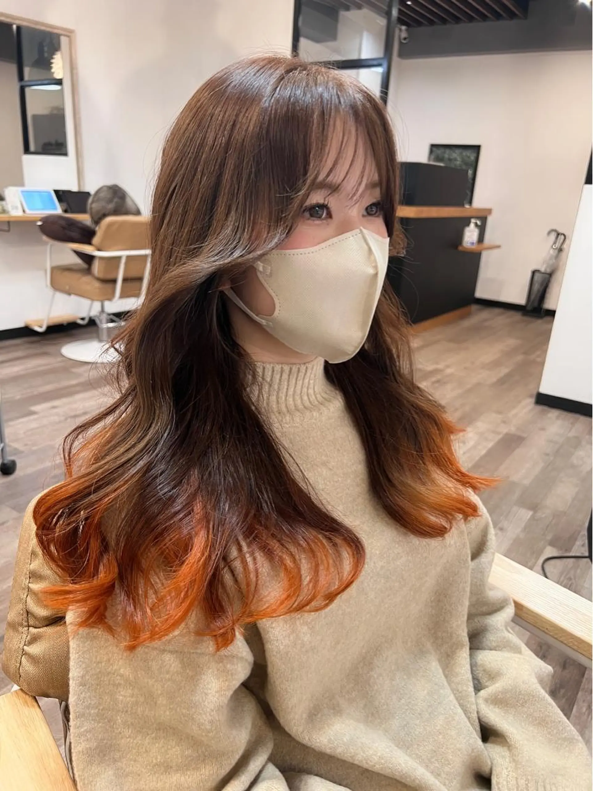 ロング カット ヘアカラー トリートメント 安井 貞好のヘアスタイル