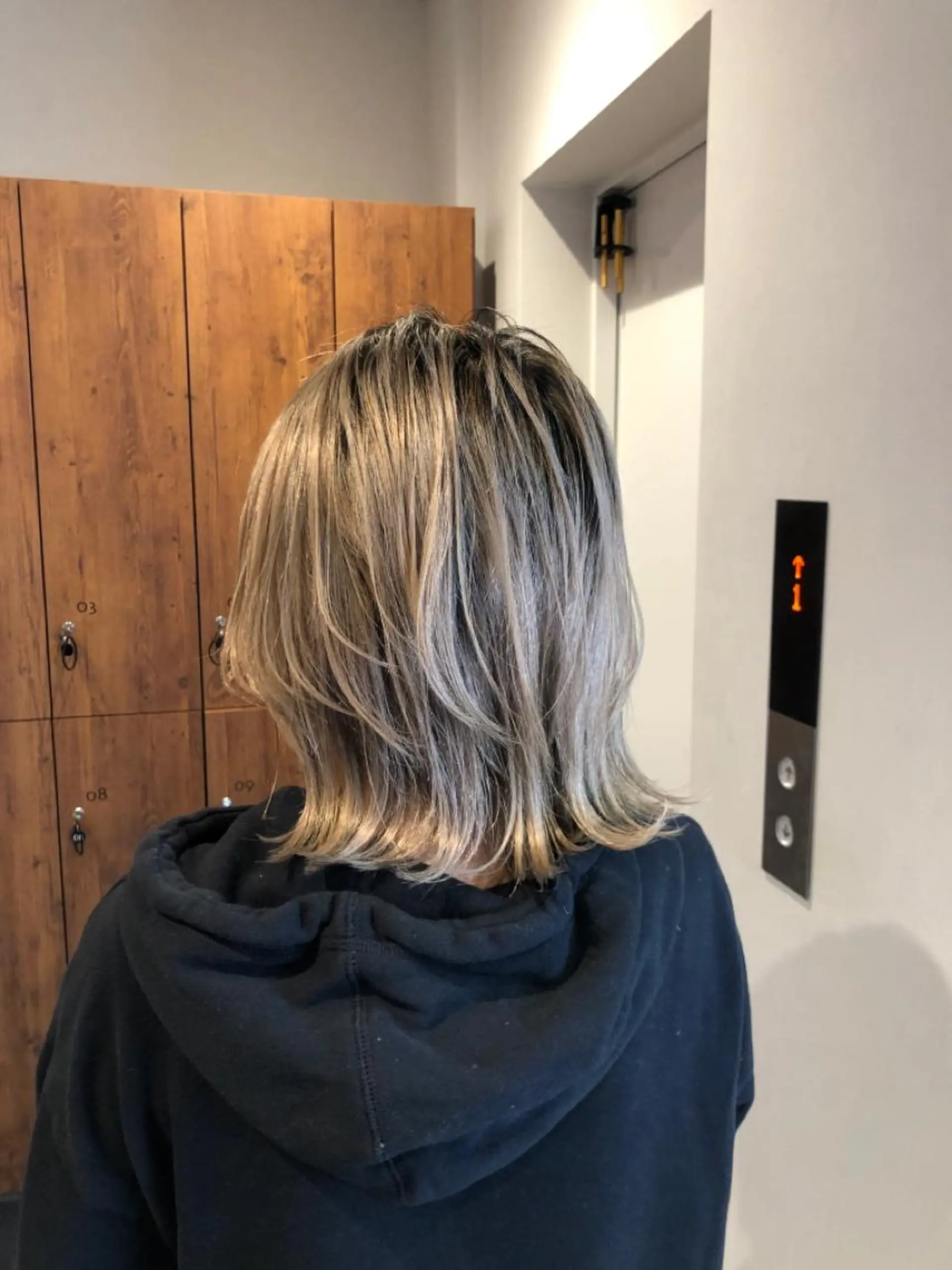 ミディアム カラー レイヤー,ボブ / 彩未のヘアスタイル