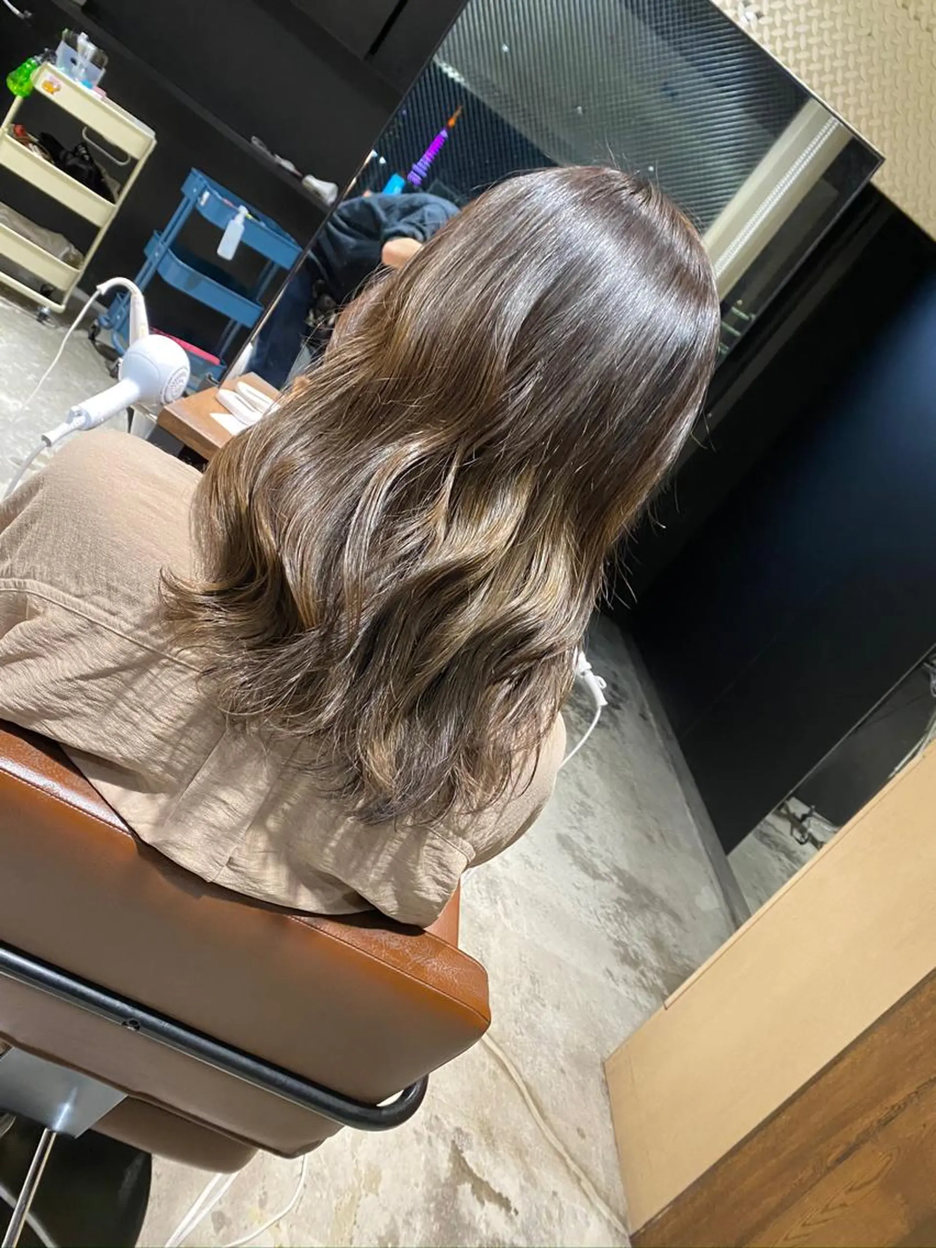 カラー 顔まわりの神様✨ 透明感カラー藤嶋秀幸のヘアスタイル