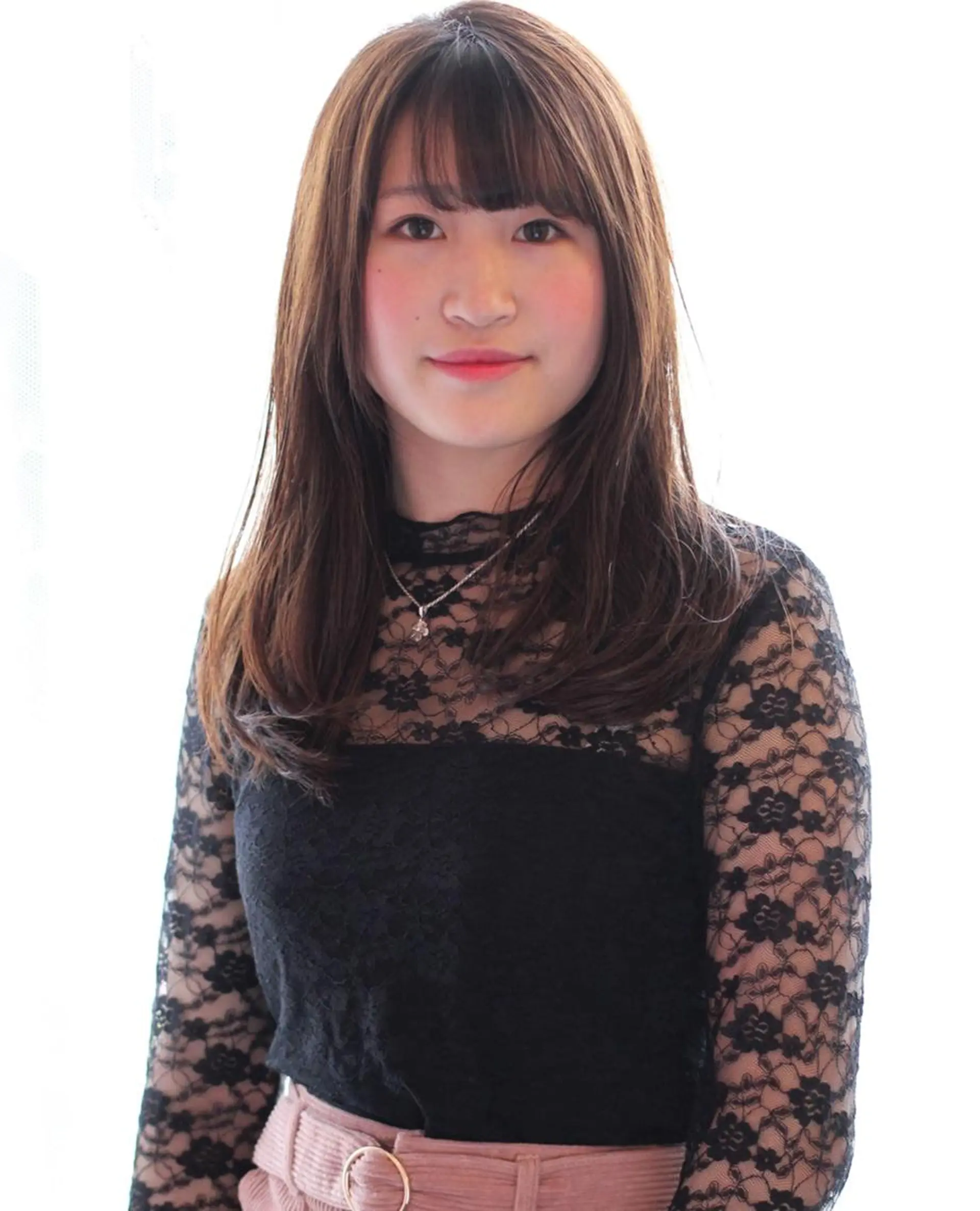 セミロング パーマ レイヤーカット トリートメント ストレートパーマ 細川 亮のヘアスタイル