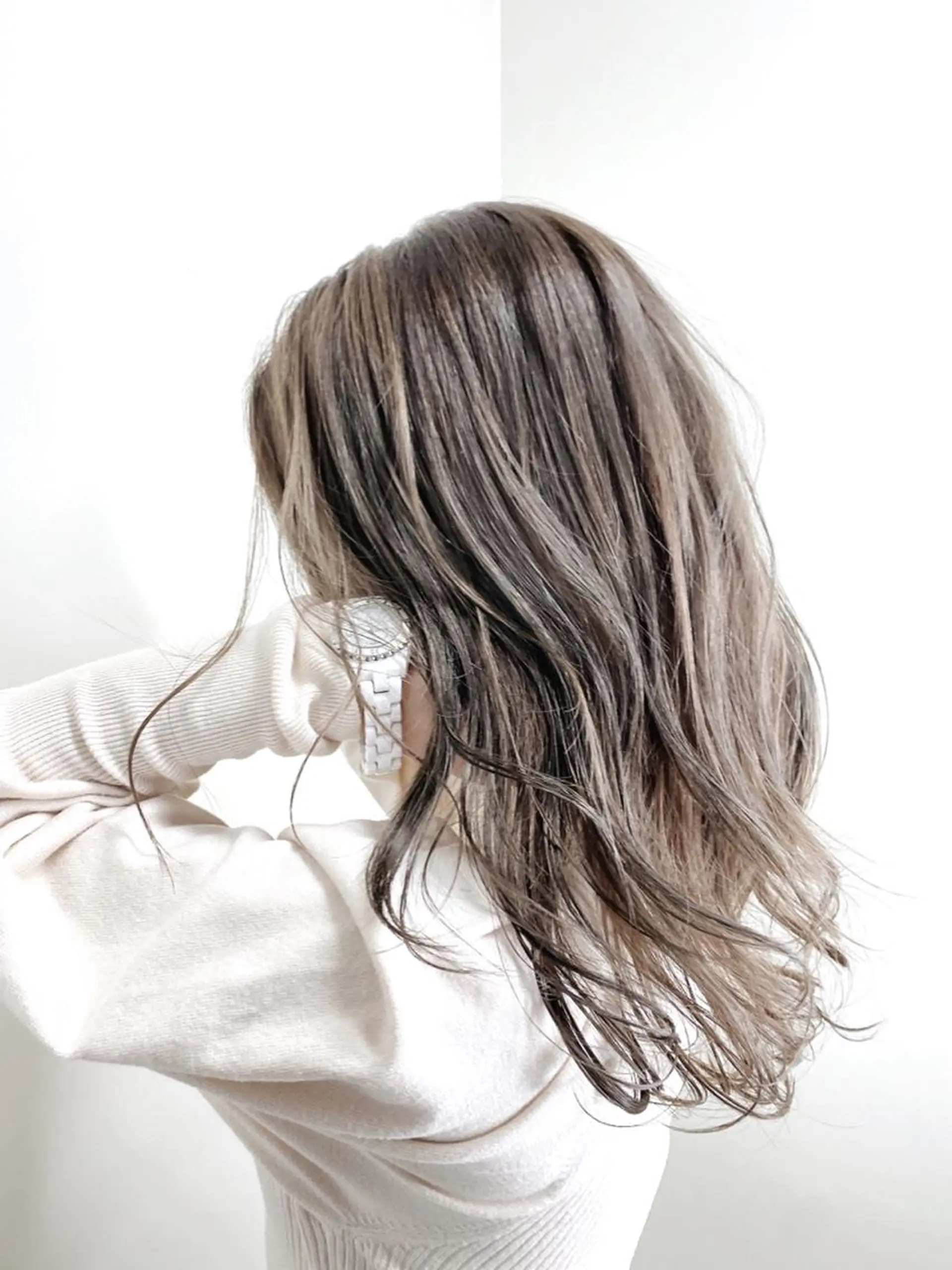 ロング カラー バレイヤージュ レイヤーカット カット ヘッドスパ AI 高田馬場店のヘアスタイル