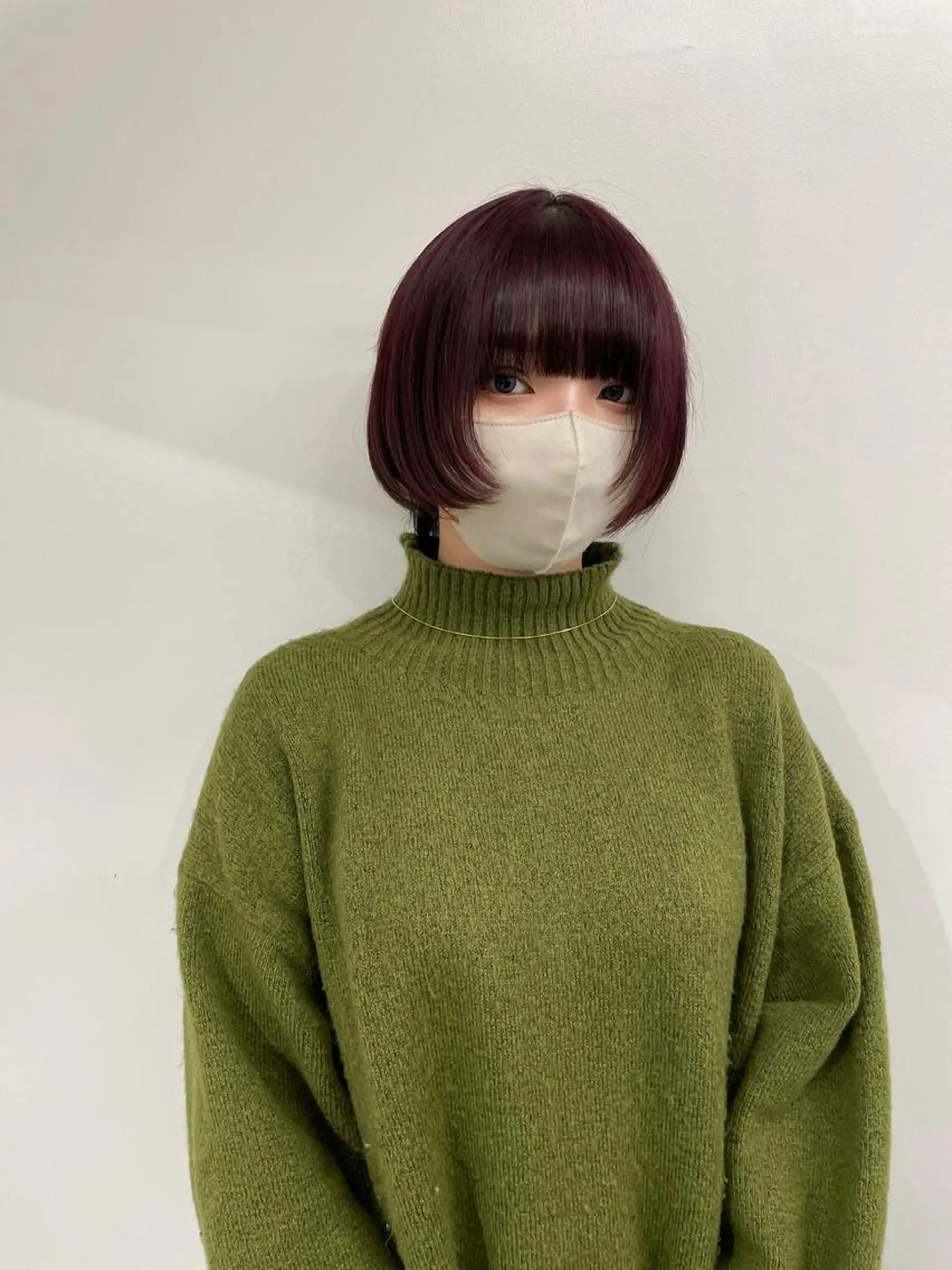 ショート カラー 切りっぱなしボブ レイヤー/縮毛矯正のヘアスタイル