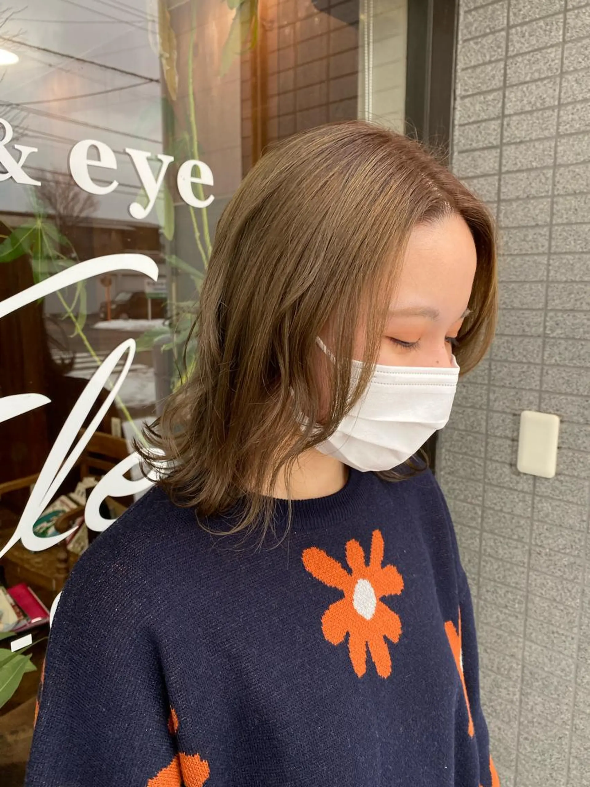 ミディアム 立野 希沙のヘアスタイル