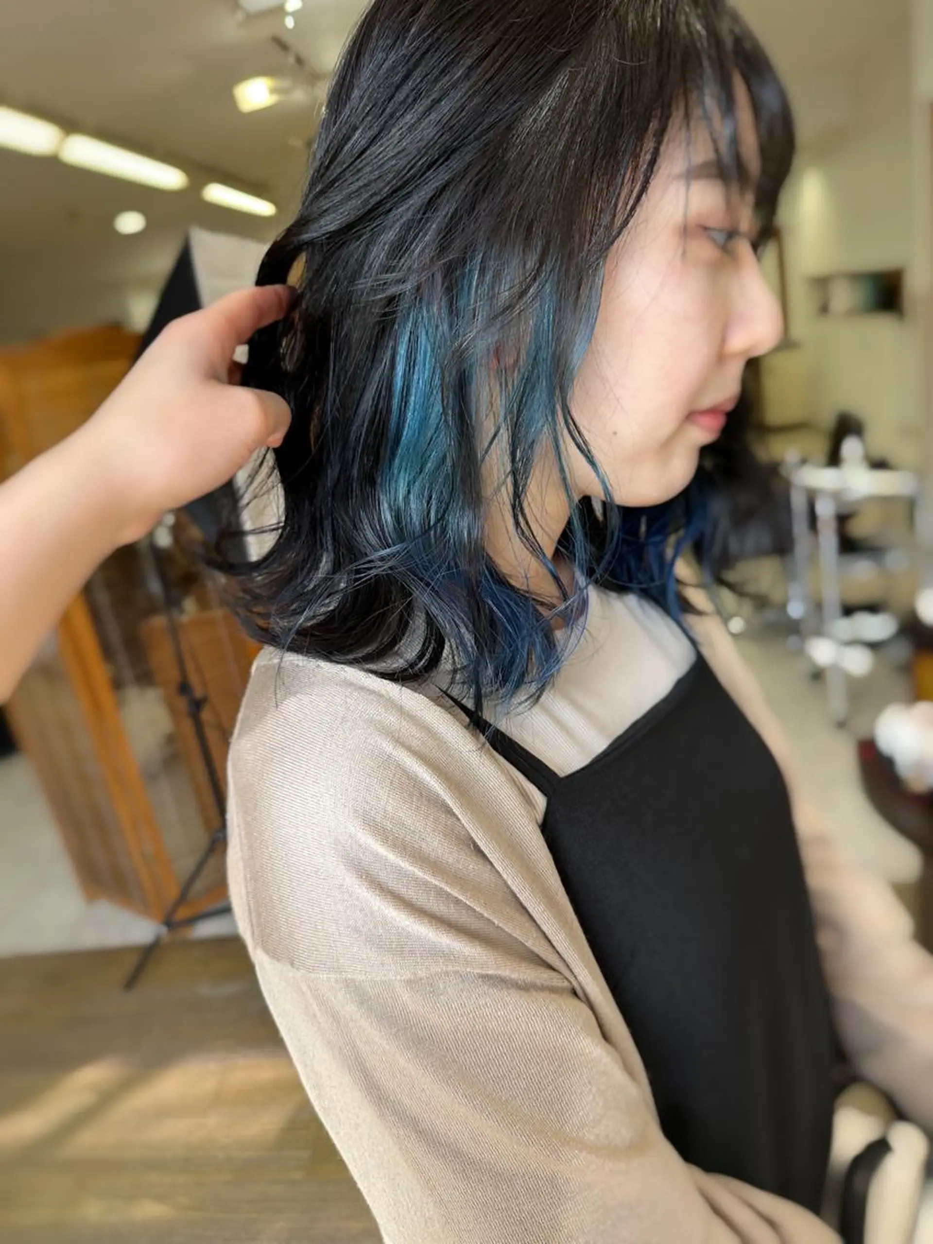 ミディアム カラー カット ヘアカラー トリートメント peg.hair所属・ブリーチカラー🫧 森　凪沙のヘアスタイル