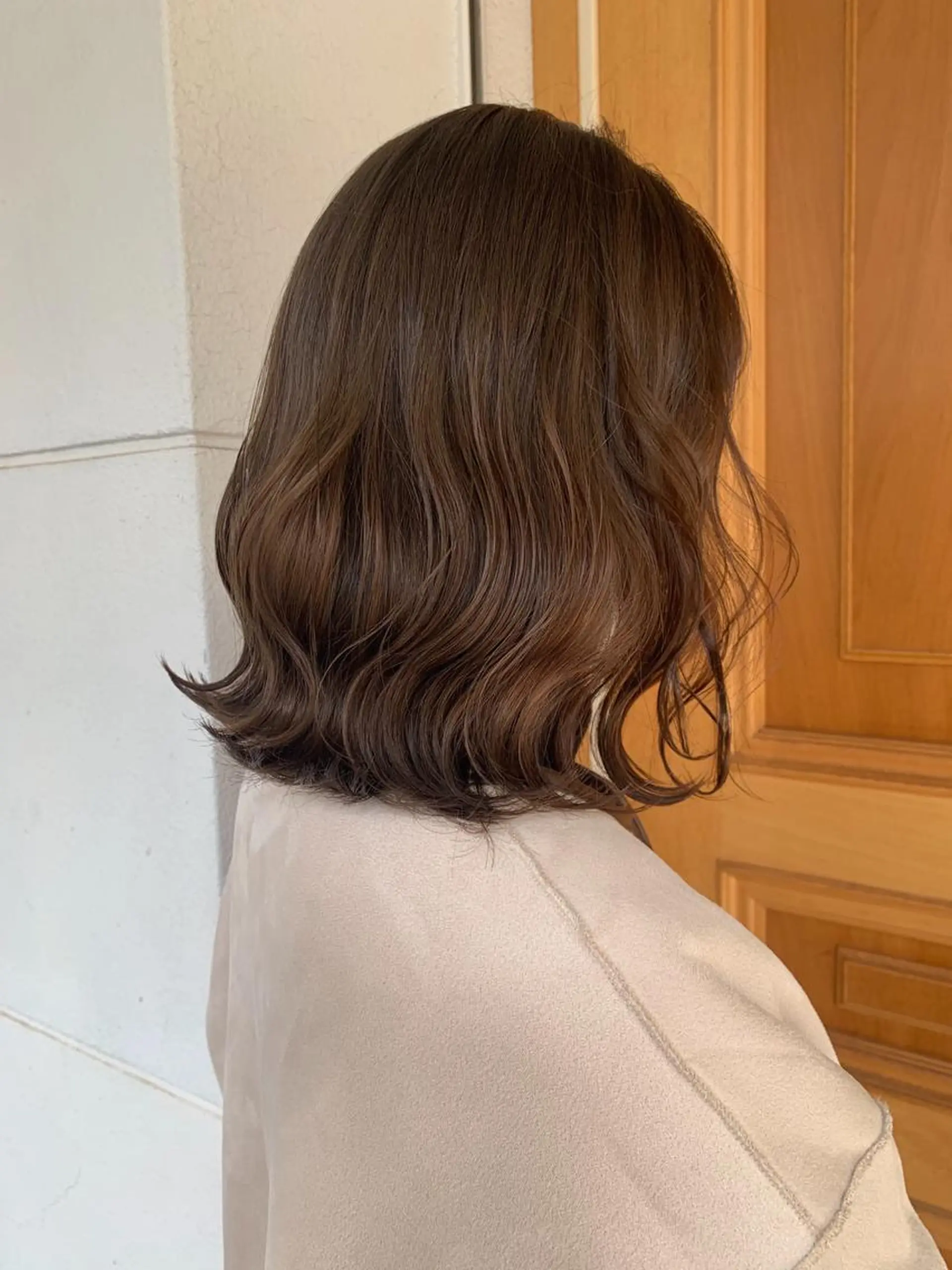 ミディアム カラー ベージュカラー ブリーチ モカベージュ ブリーチなしカラー ヘアカラー トリートメント m ā l o.🌷 サカモトマイコのヘアスタイル