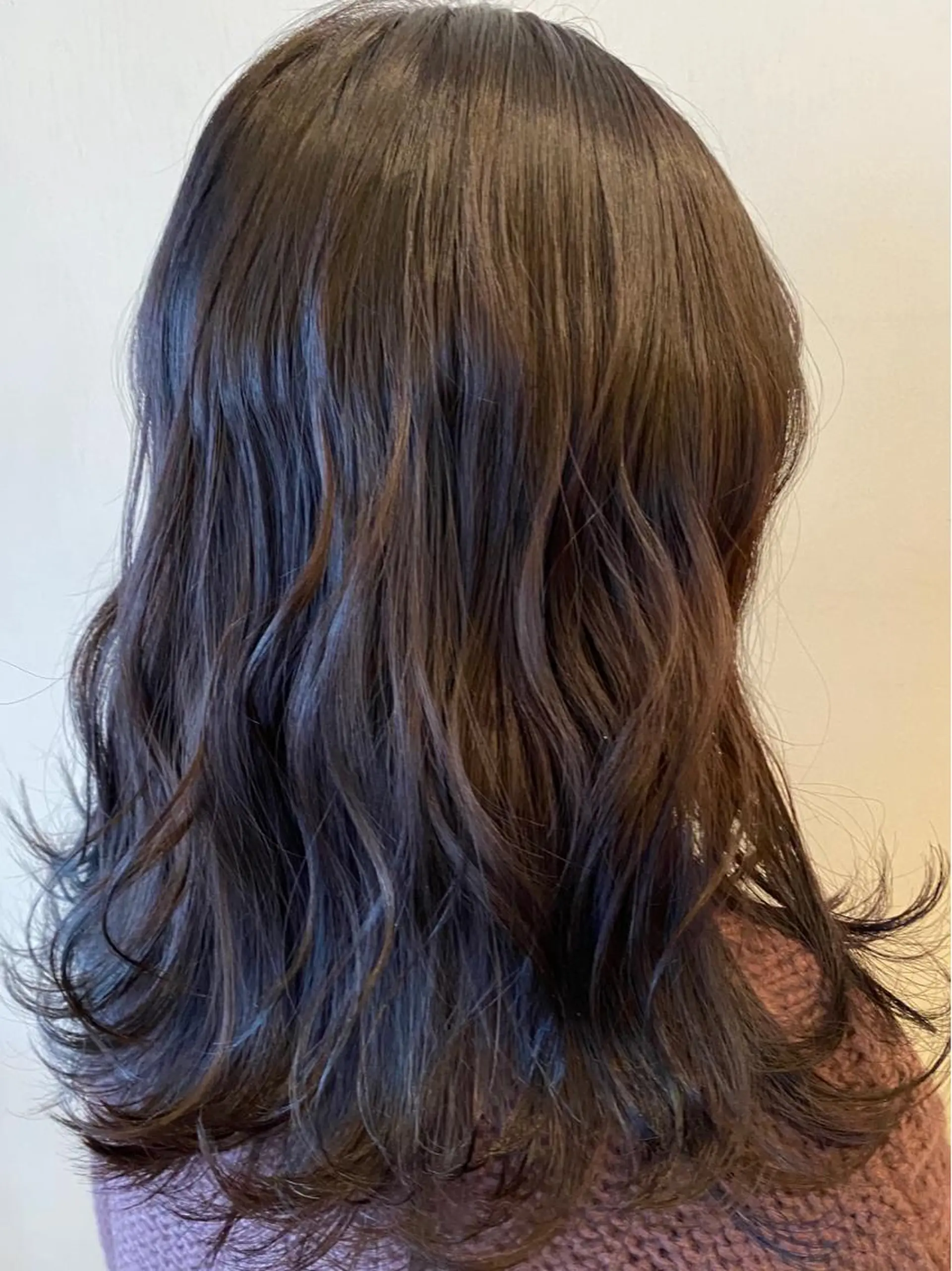 セミロング ヘアカラー トリートメント 長谷川 華奈子のヘアスタイル