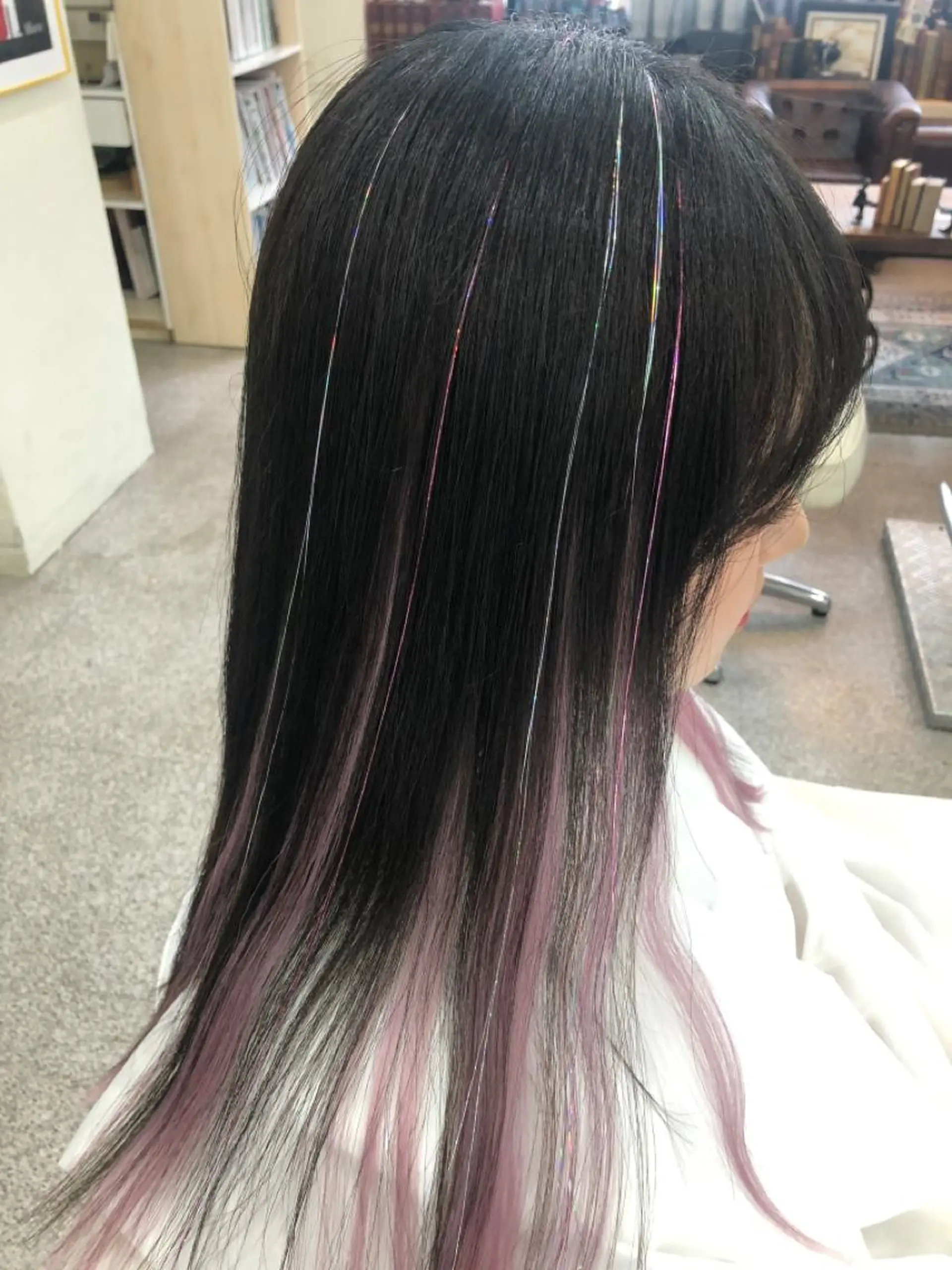 ロング カラー エクステ ハイトーン 💭黒崎ハルカのヘアスタイル