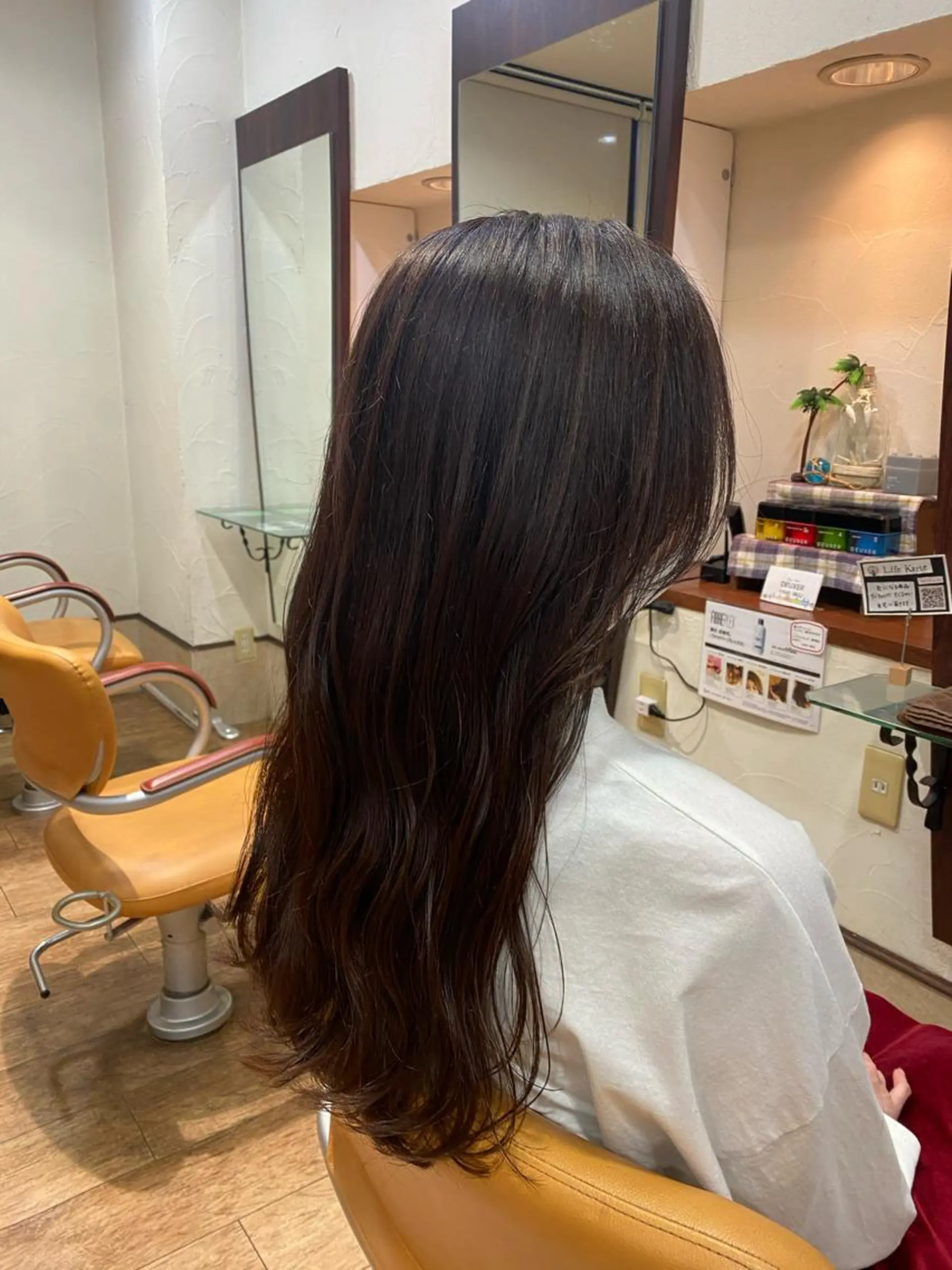 ロング カラー ブラウンカラー ナチュラルブラウン サプリームヘア 飯田みち瑠のヘアスタイル