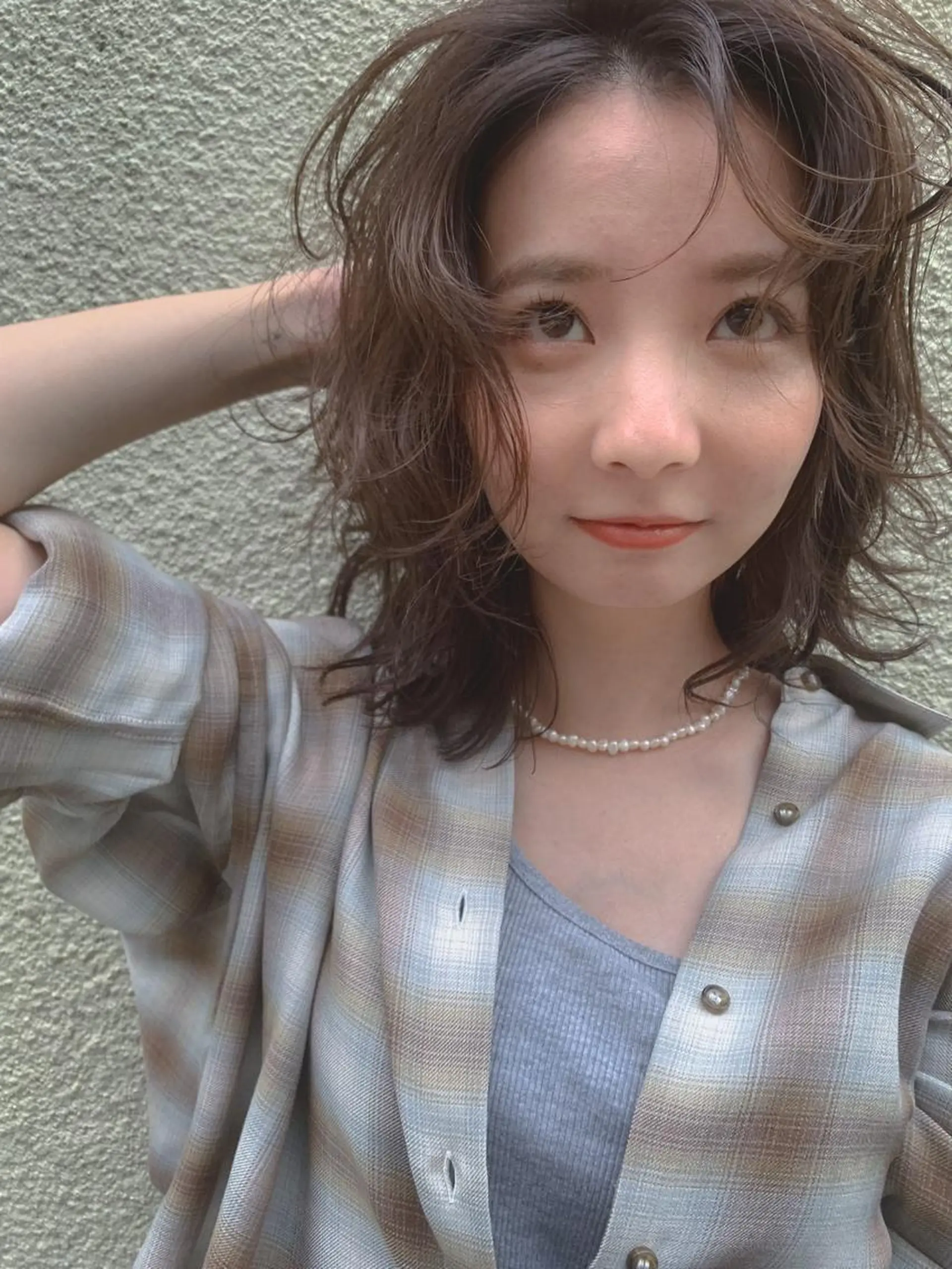 ミディアム パーマ 切りっぱなしボブ ミディアムパーマ ボブ くせ毛 レイヤーカット Spiel KOMOのヘアスタイル