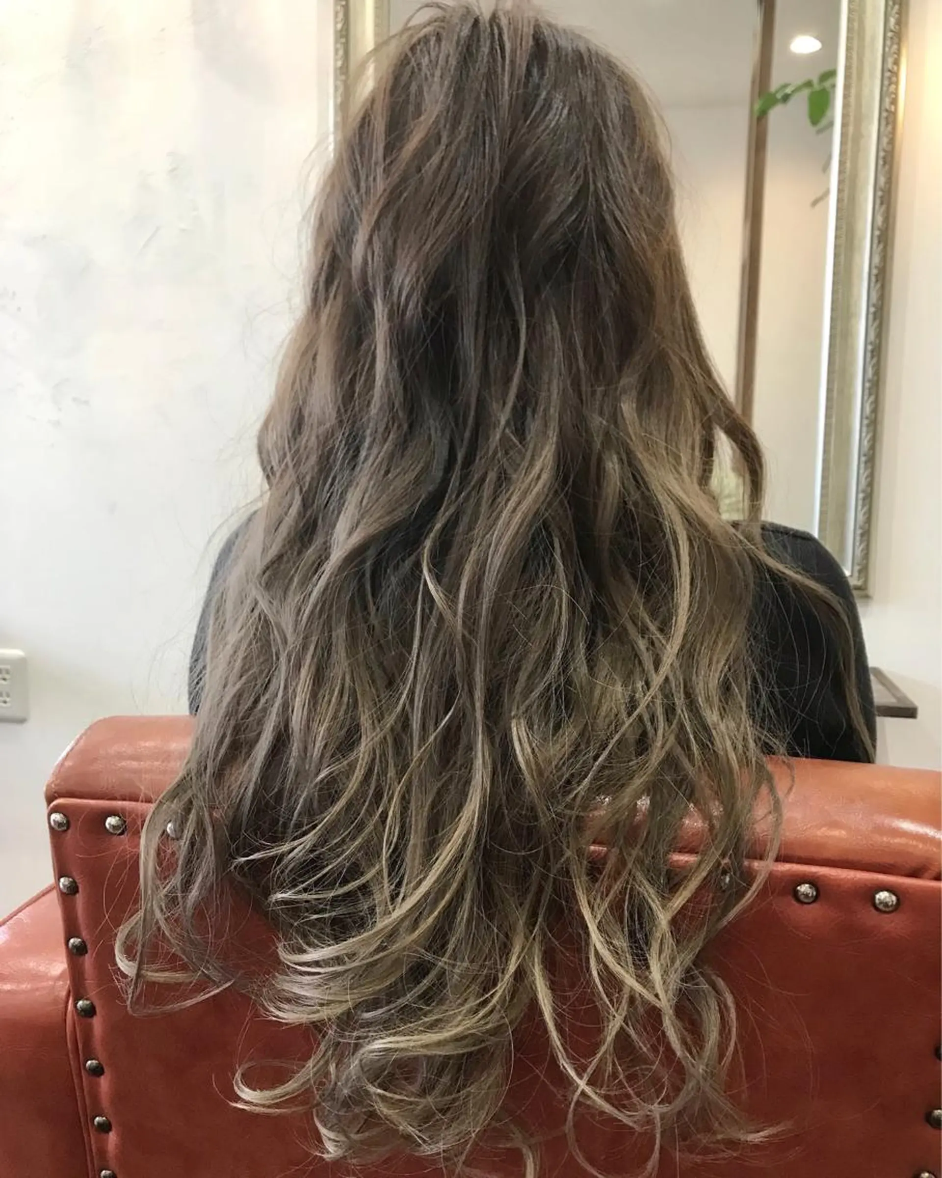 ロング HANA by RIZのヘアスタイル