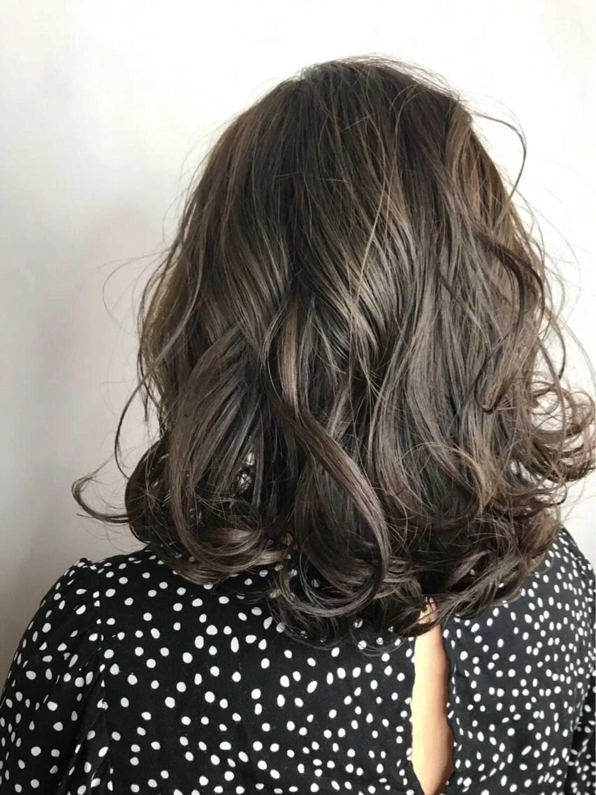 セミロング カラー BROCANTE立川 karasawa.nのヘアスタイル