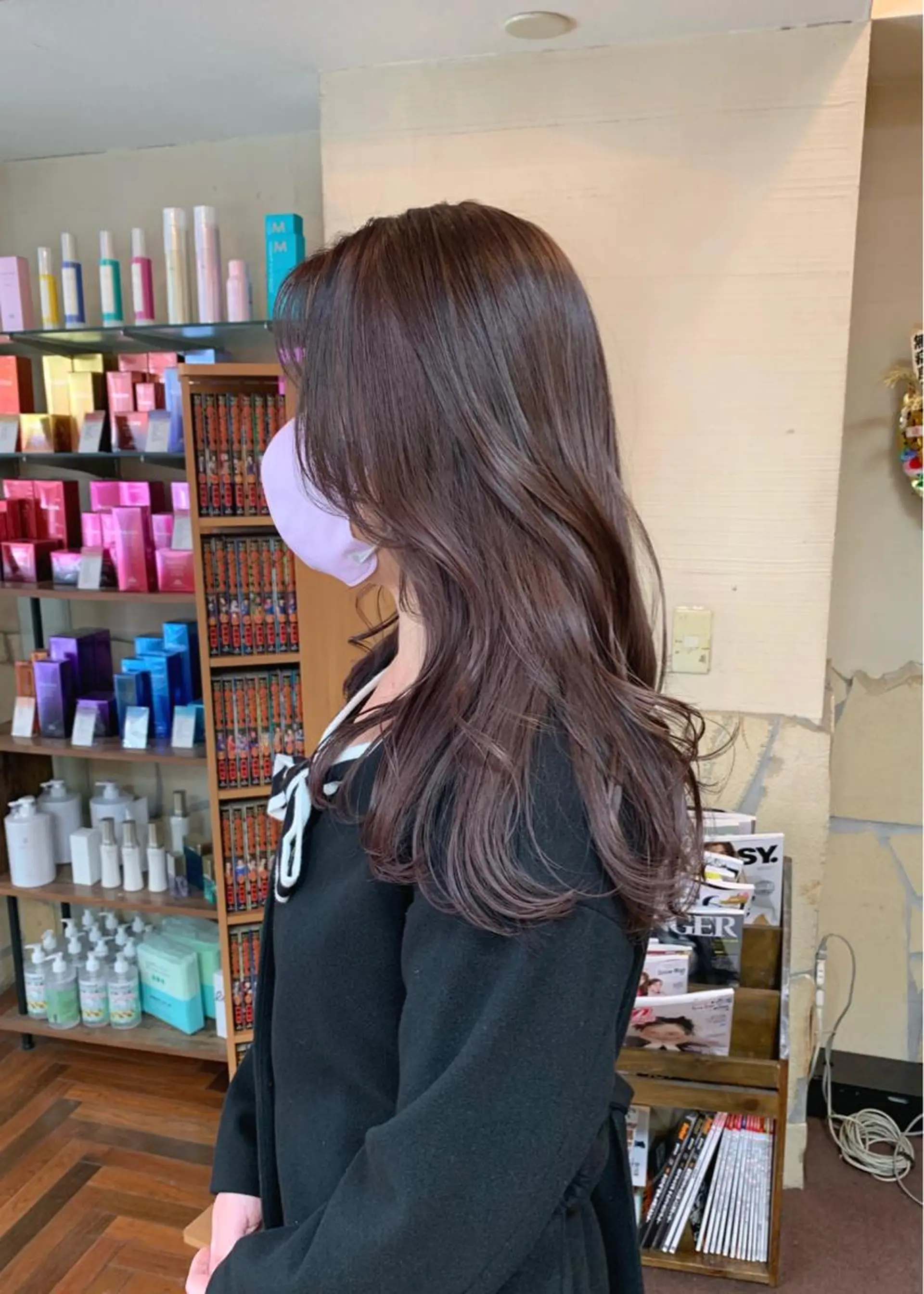 セミロング カラー ベージュカラー ピンクカラー ピンクベージュ カット ヘアカラー トリートメント 矢野 晃平のヘアスタイル