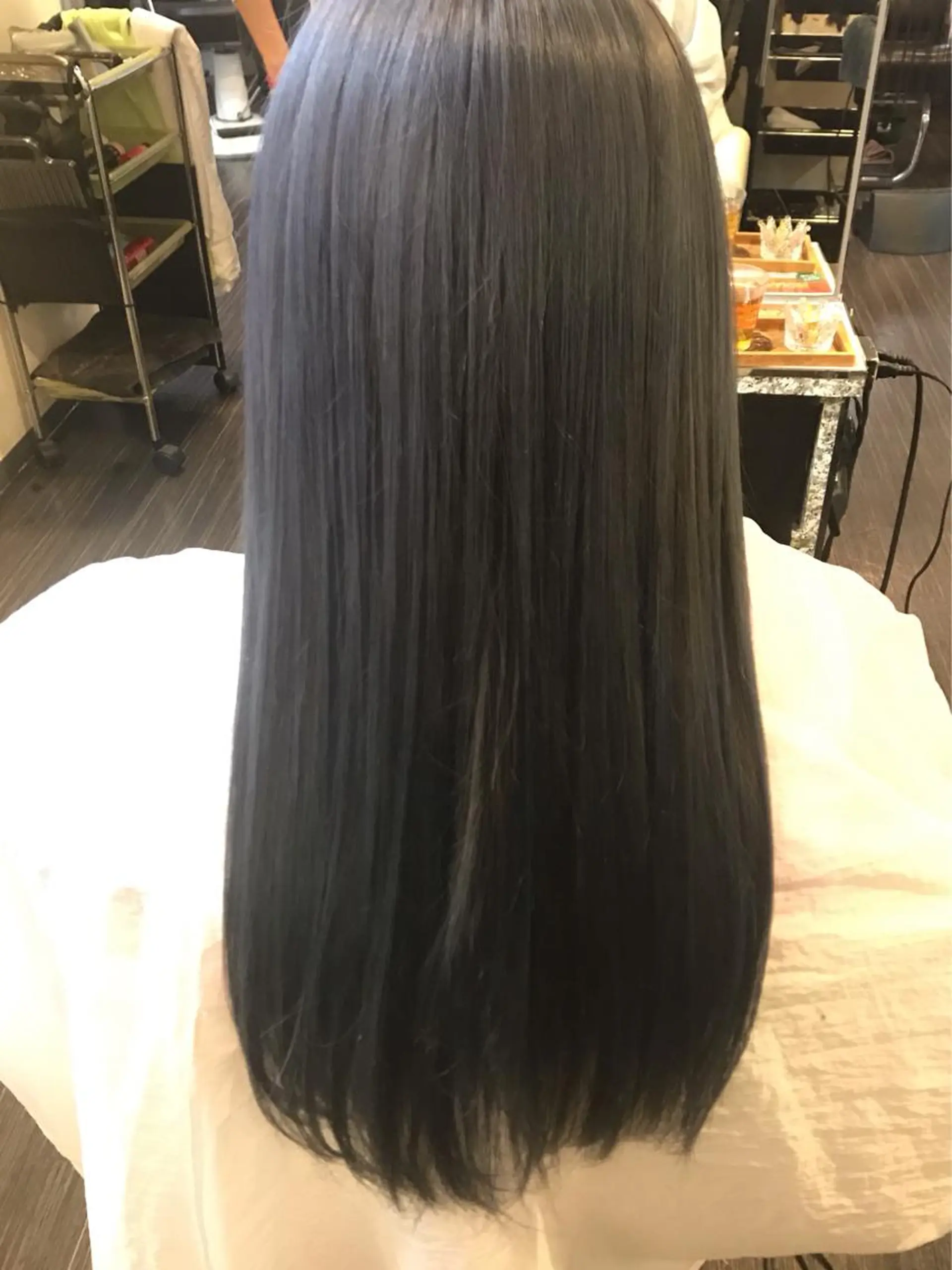 ロング 中本 愛理のヘアスタイル