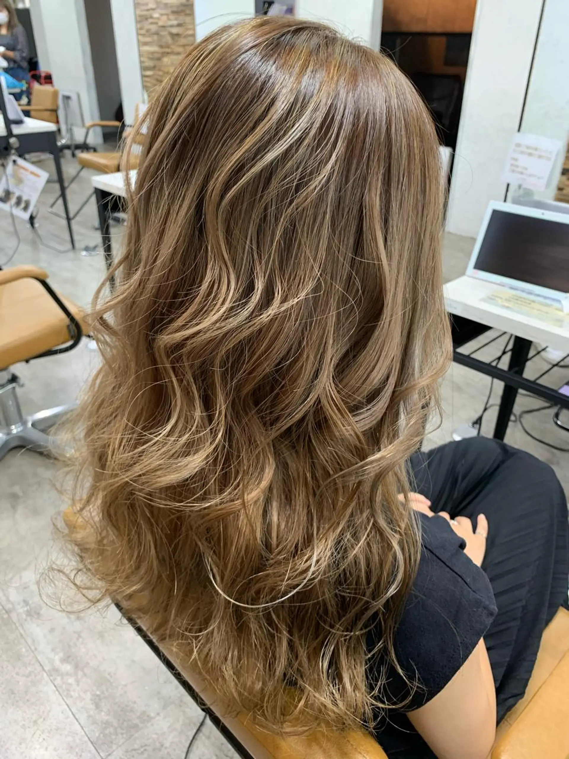 セミロング カラー 🎀モテ髪ﾐﾙｸﾃｨ ｰ🎀yasunaのヘアスタイル