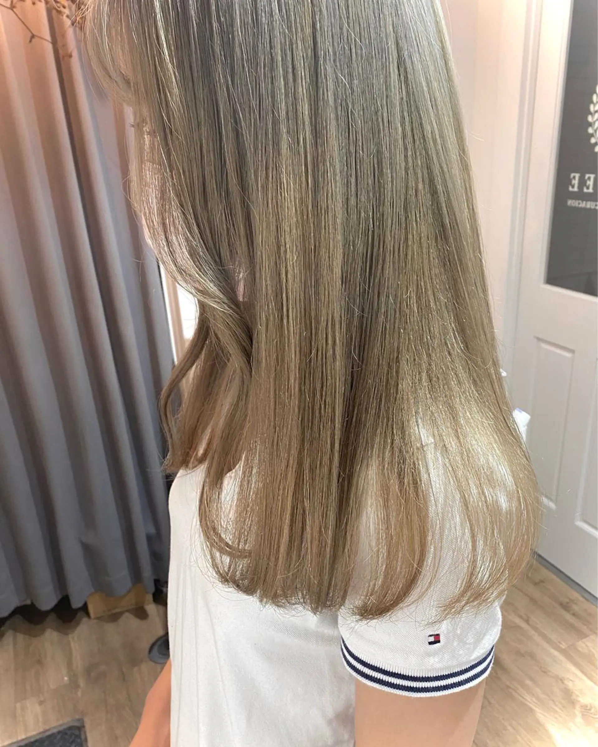 ロング カラー 韓国×髪質改善カラー 💎hinaのヘアスタイル